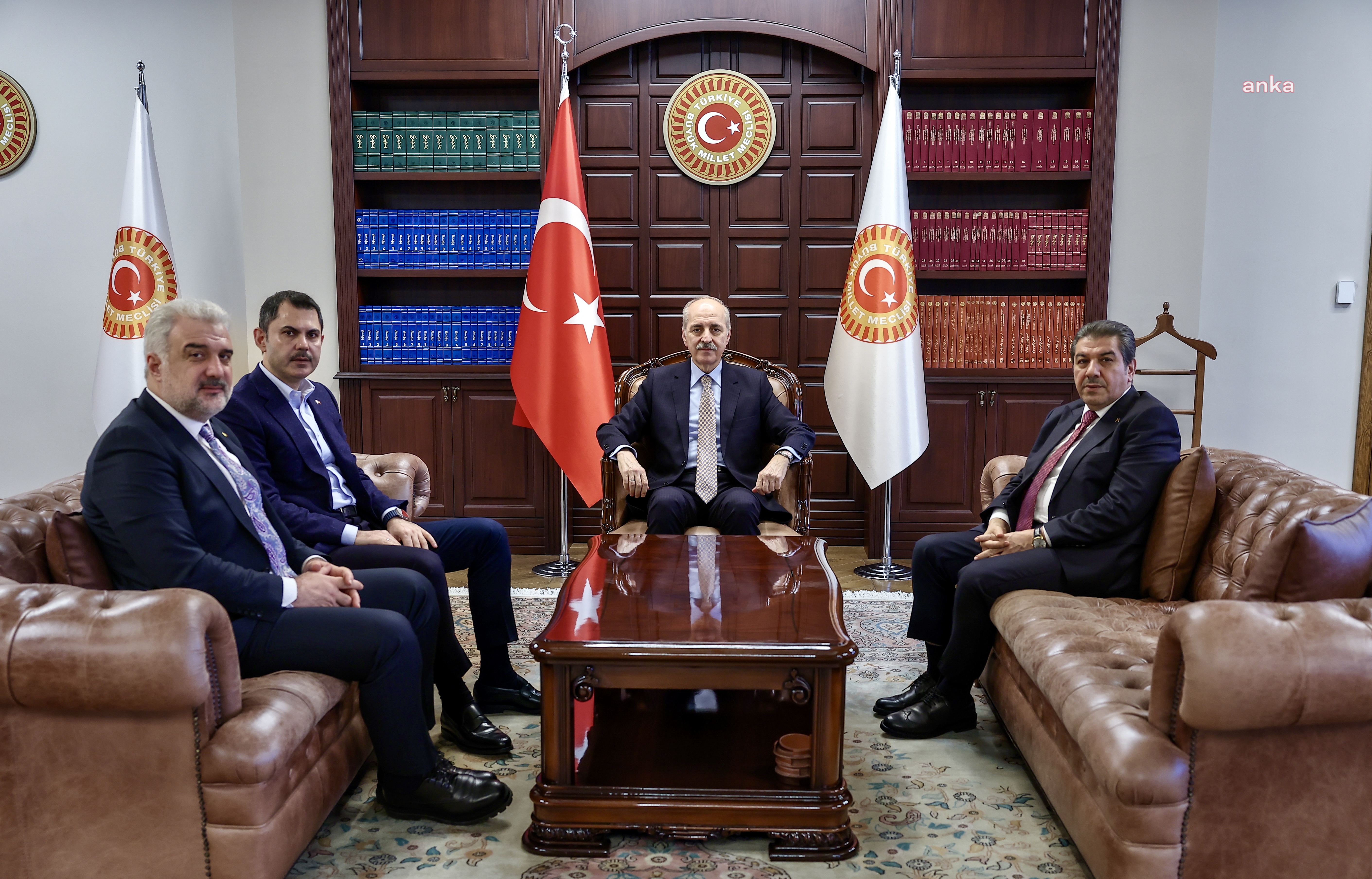 NUMAN KURTULMUŞ, AKP İSTANBUL HEYETİNİ KABUL ETTİ