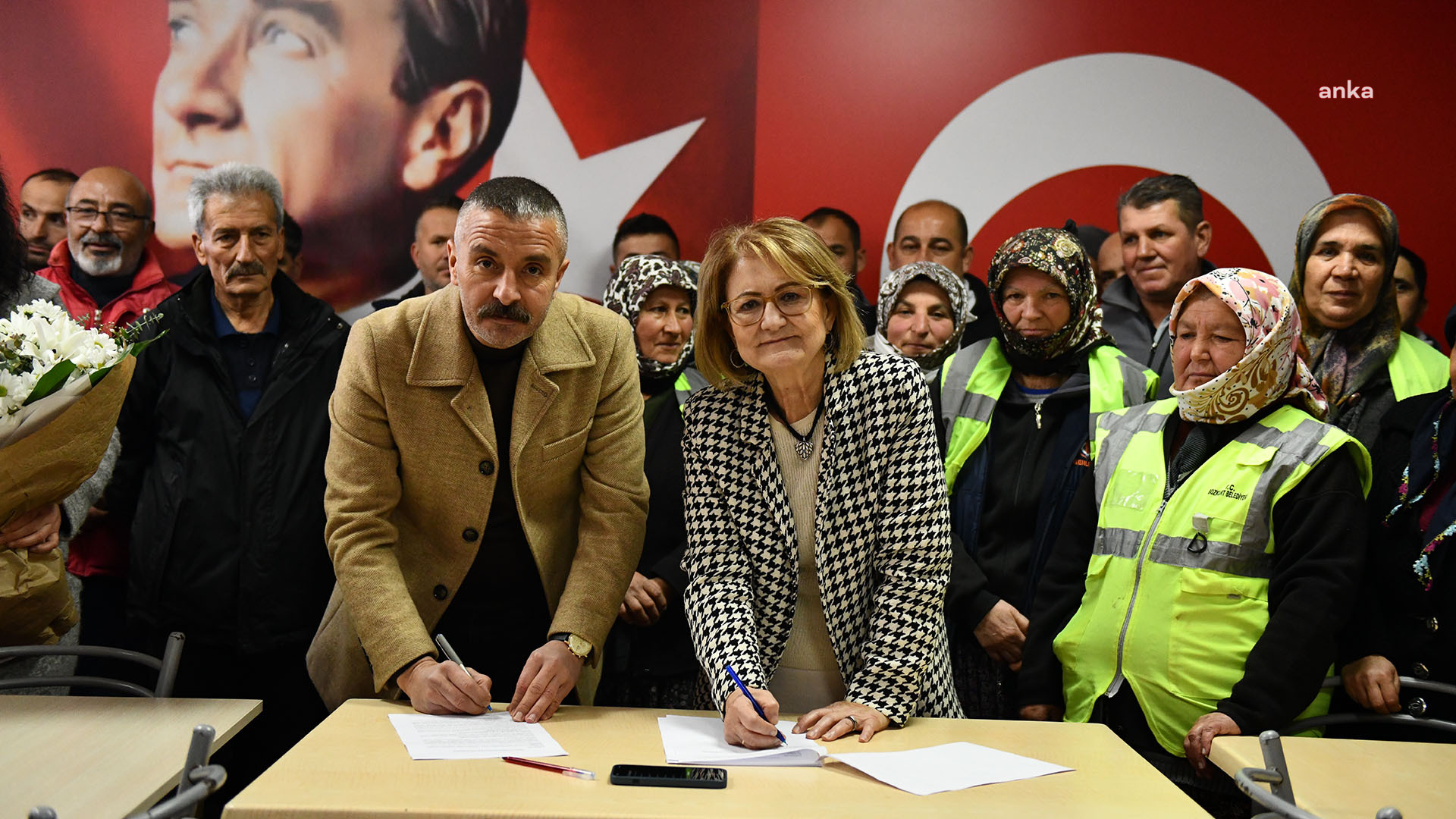 BOZKURT BELEDİYE BAŞKANI BİRSEN ÇELİK’TEN BELEDİYE ÇALIŞANLARINA YÜZDE 50 ZAM