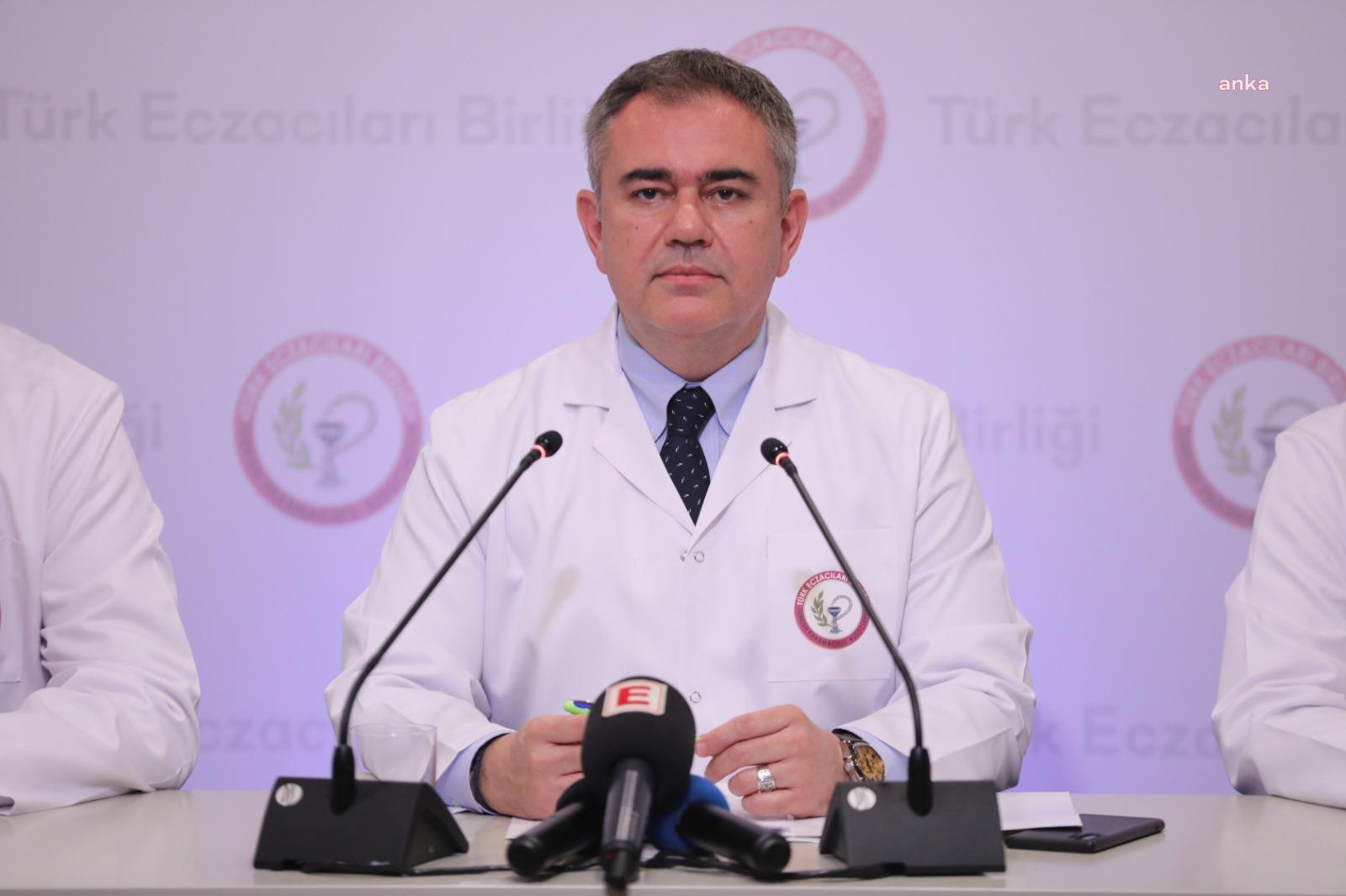 TÜRK ECZACILARI BİRLİĞİ BAŞKANI ARMAN ÜNEY: “8 BİN 827 KALEM İLACIN 3 BİN 393 ADEDİNDE FİYAT FARKI ÇIKIYOR. HASTALARIMIZIN İLACA ERİŞİMDE YAŞADIĞI ENGELLERDEN BÜYÜK RAHATSIZLIK DUYMAKTAYIZ"
