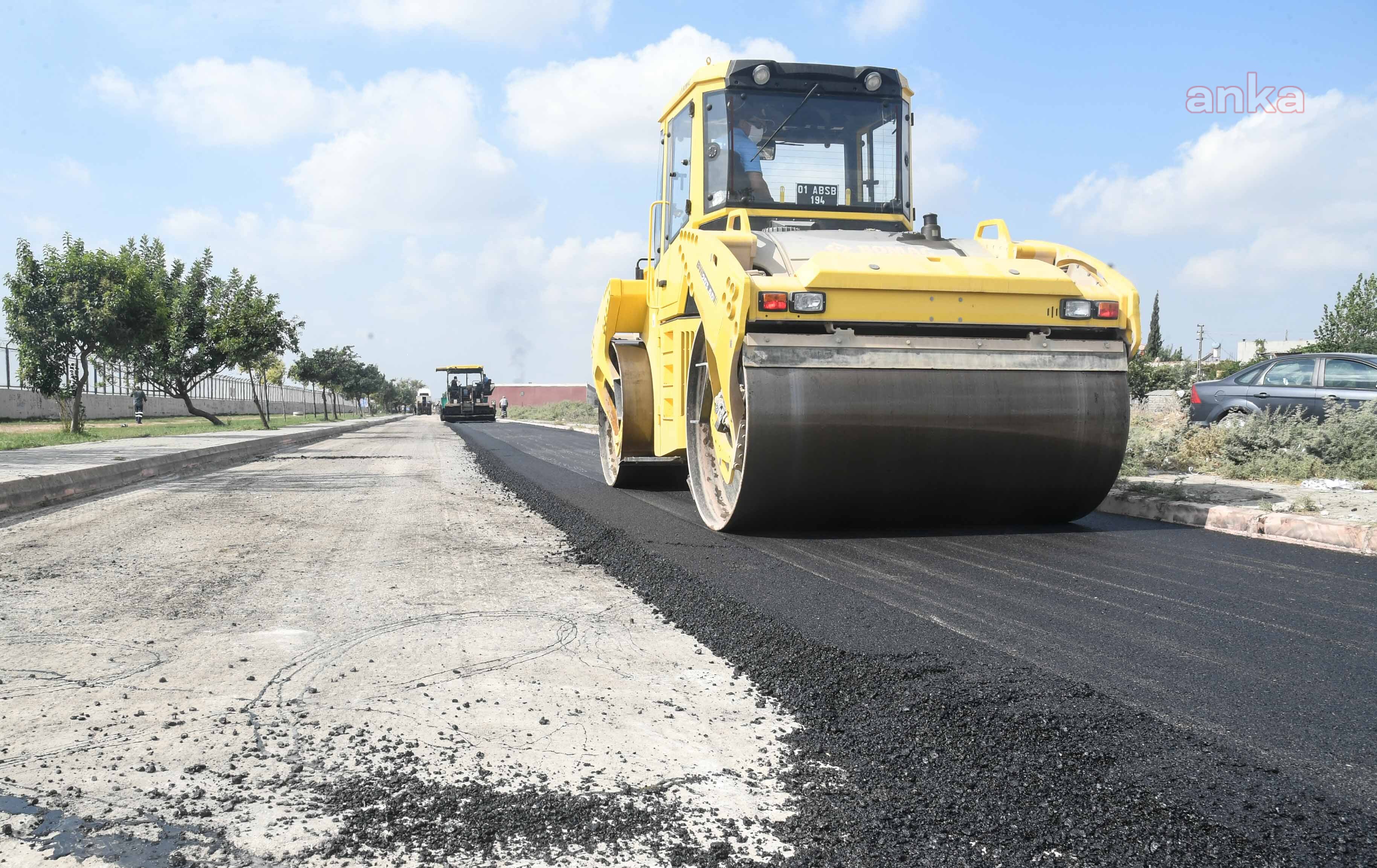 ADANA BÜYÜKŞEHİR'DEN 15 İLÇEDE ASFALT ÇALIŞMASI