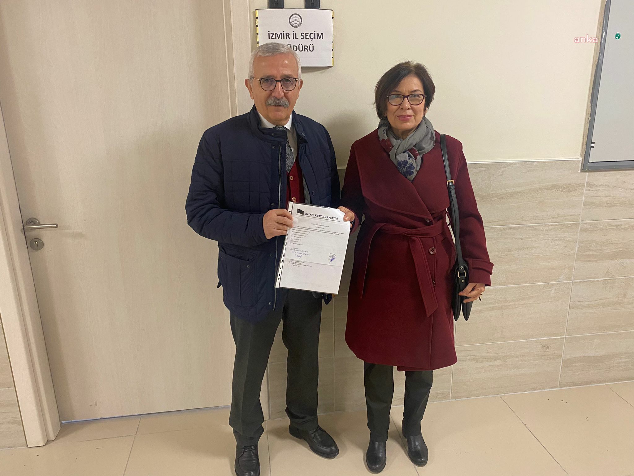 HALKIN KURTULUŞ PARTİSİ'NİN İZMİR ADAYI PROF.DR. ÖZLER ÇAKIR OLDU