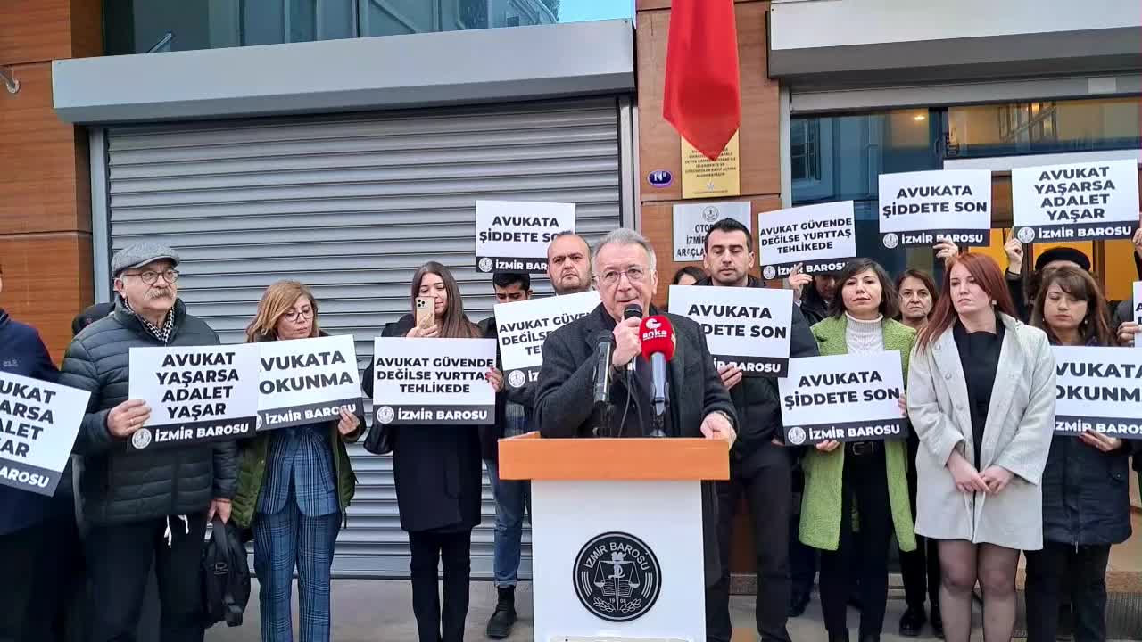 İZMİR BAROSU'NDAN '24 OCAK TEHLİKE ALTINDA AVUKATLAR GÜNÜ' AÇIKLAMASI: “HERKESİN ADALETE, ADALETİN DE AVUKATA İHTİYACI VAR”