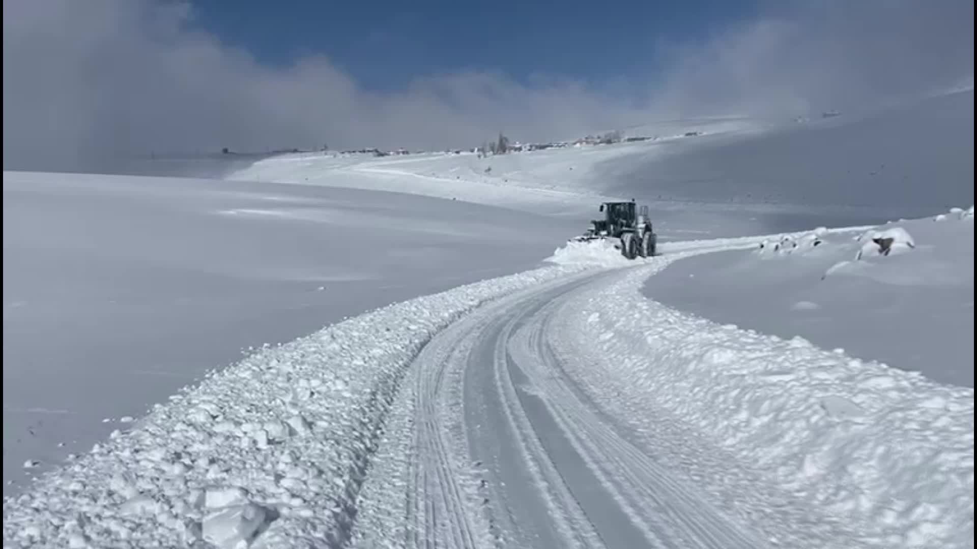 IĞDIR’DA KAPALI KÖY YOLLARI AÇILIYOR