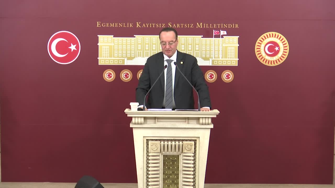 CEVDET AKAY: “SPK GÖZETİMİNDEKİ BAZI DEĞERLEME ŞİRKETLERİNİN EKSPERTİZ RAPORLARINDAKİ GAYRİMENKULLERE RAYİÇ BEDELİNDEN DAHA YÜKSEK DEĞER TESPİT ETTİĞİ, BUNUN ÜZERİNDEN GAYRİMENKULLERİN TEMİNATA KARŞILIĞI KREDİLERDE KULLANDIRILDIĞI İDDİASI VAR”