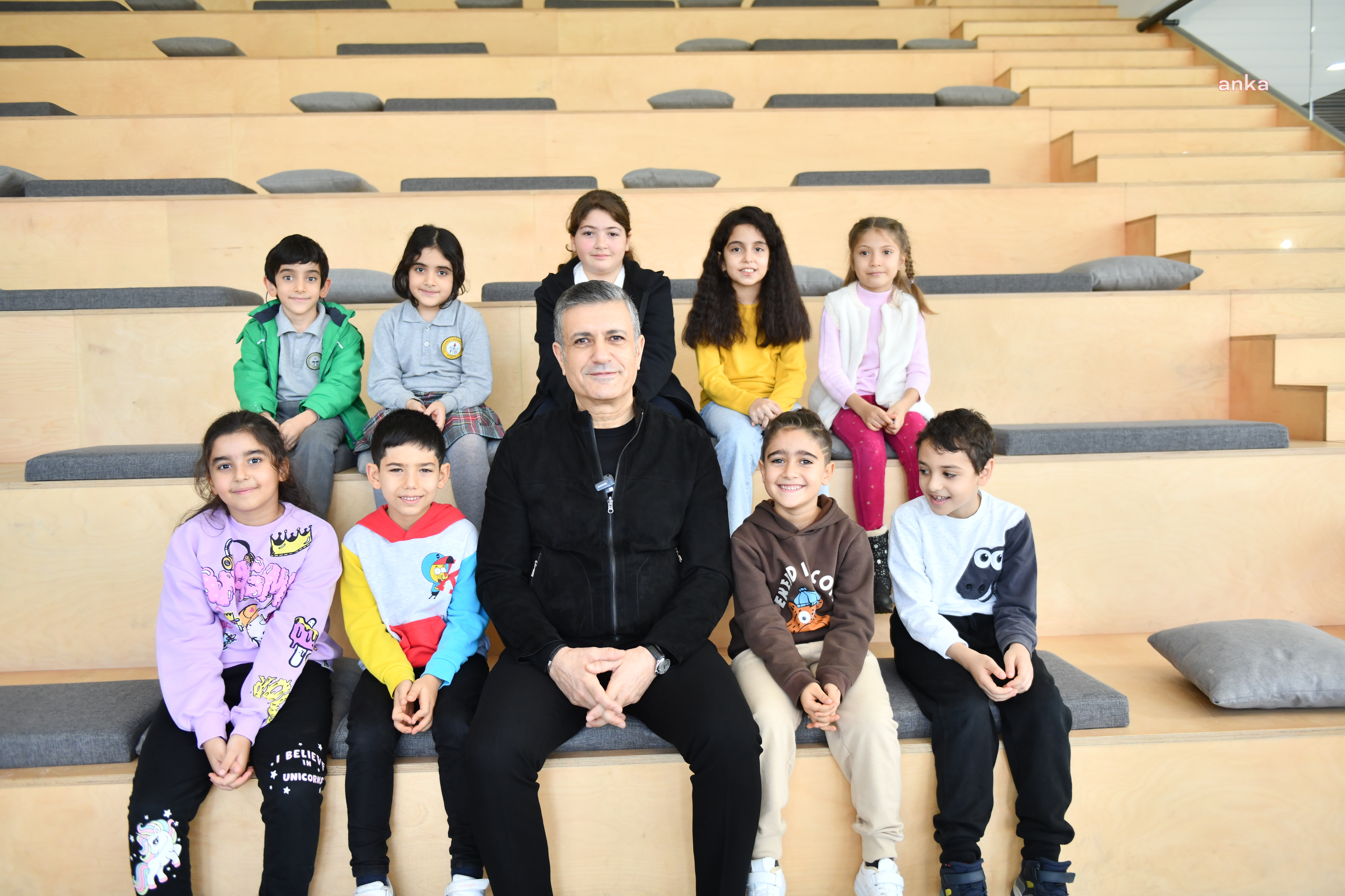 ESENYURT BELEDİYESİ ÇOCUK ÜNİVERSİTESİ ÇOCUKLARI GELECEĞE HAZIRLIYOR