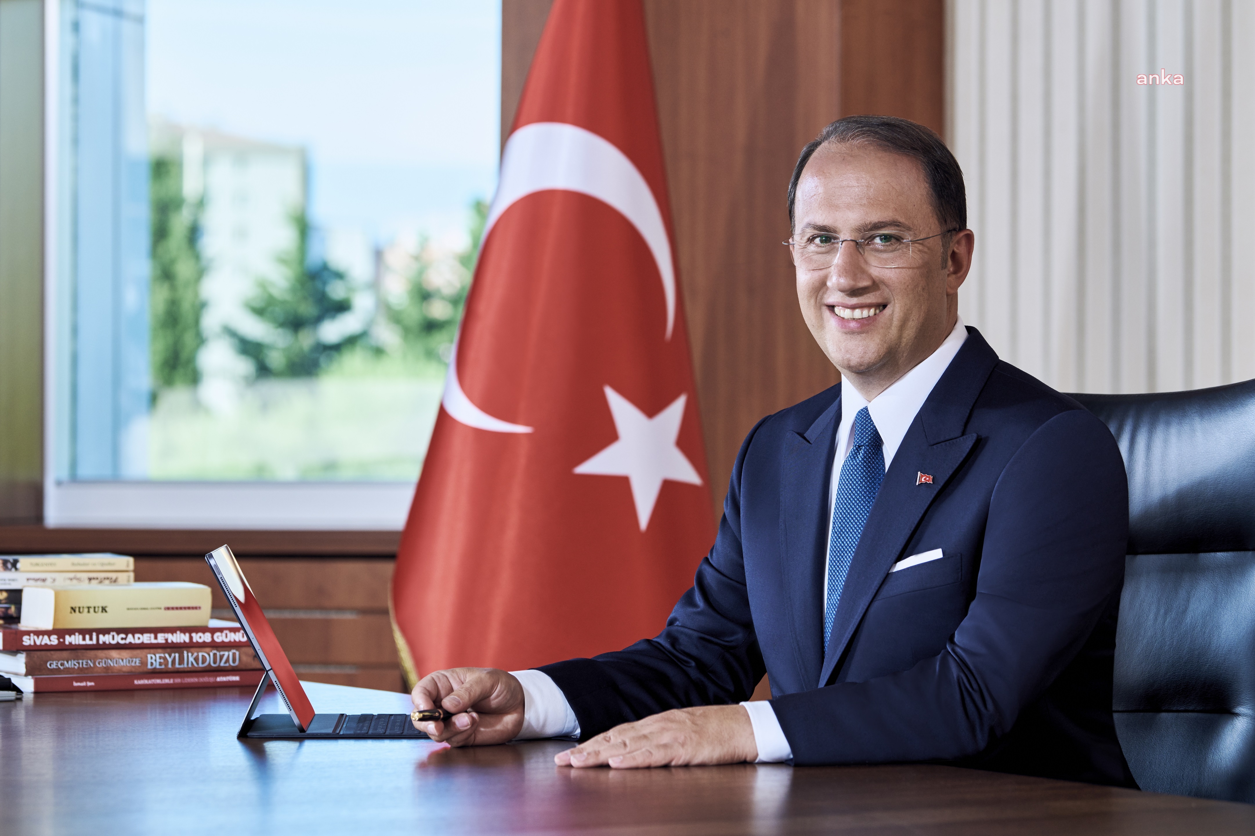 CHP'NİN YENİDEN ADAY GÖSTERDİĞİ BEYLİKDÜZÜ BELEDİYE BAŞKANI MEHMET MURAT ÇALIK: "BİZ KAZANACAĞIZ, BEYLİKDÜZÜ KAZANACAK, İSTANBUL KAZANACAK"
