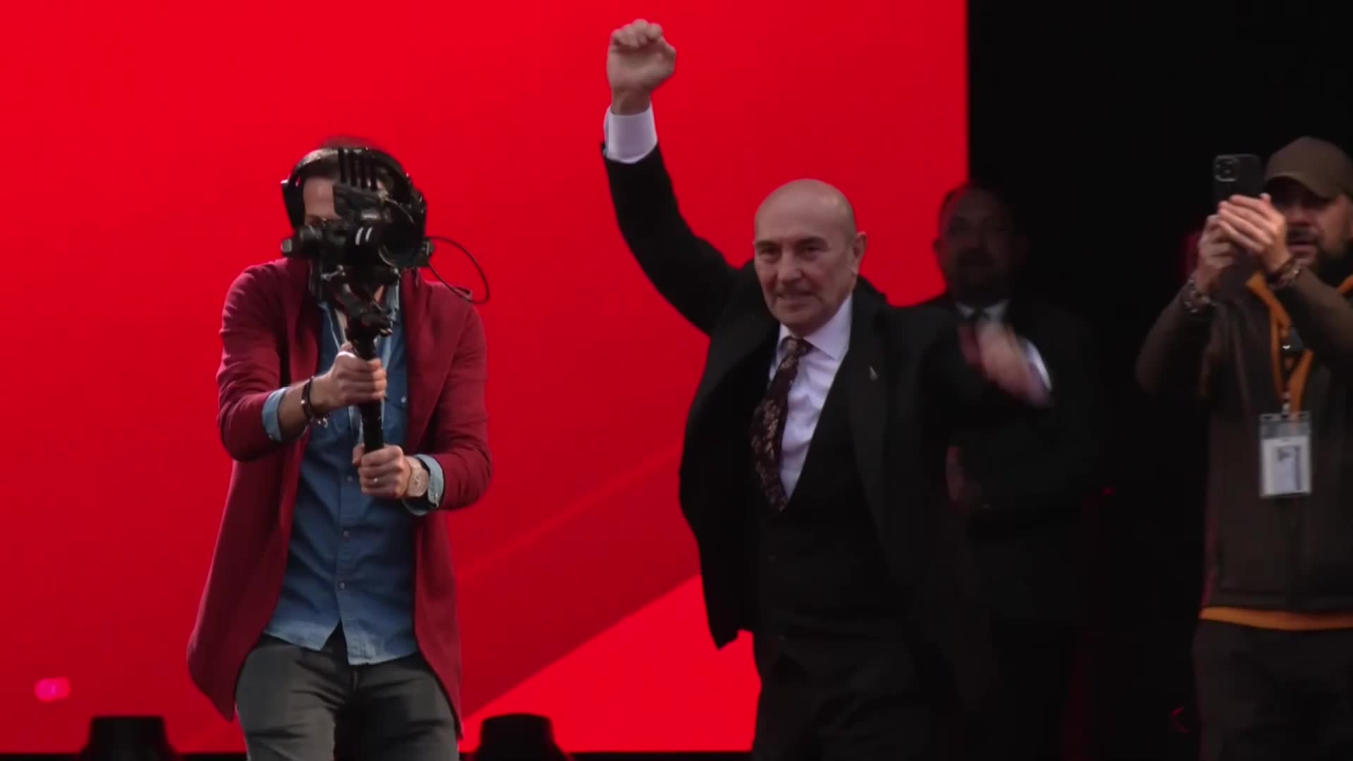 ÇİĞLİ TRAMVAYI HİZMETE GİRDİ