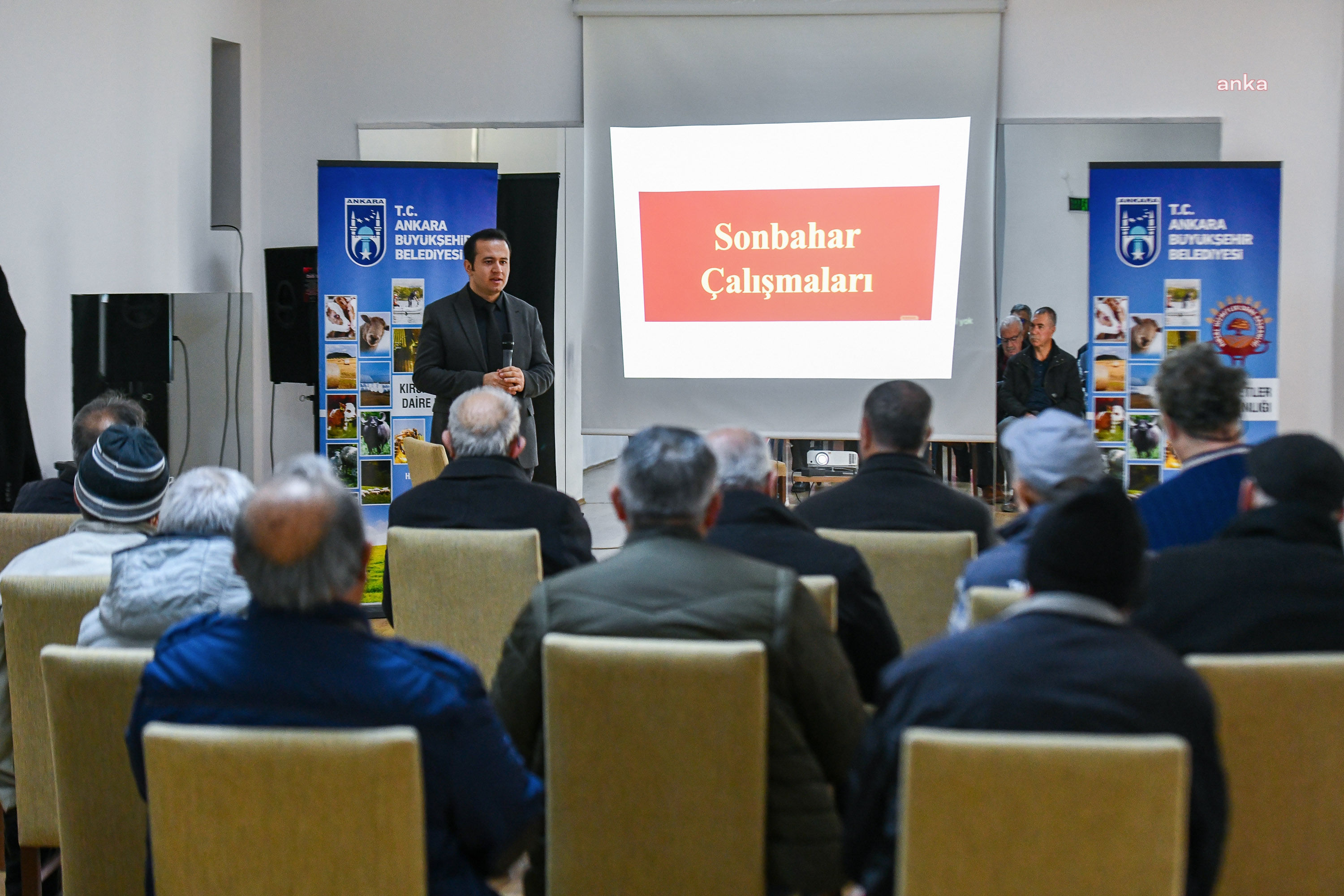 ANKARA BÜYÜKŞEHİR BELEDİYESİNDEN BAŞKENTLİ ARICILARA EĞİTİM
