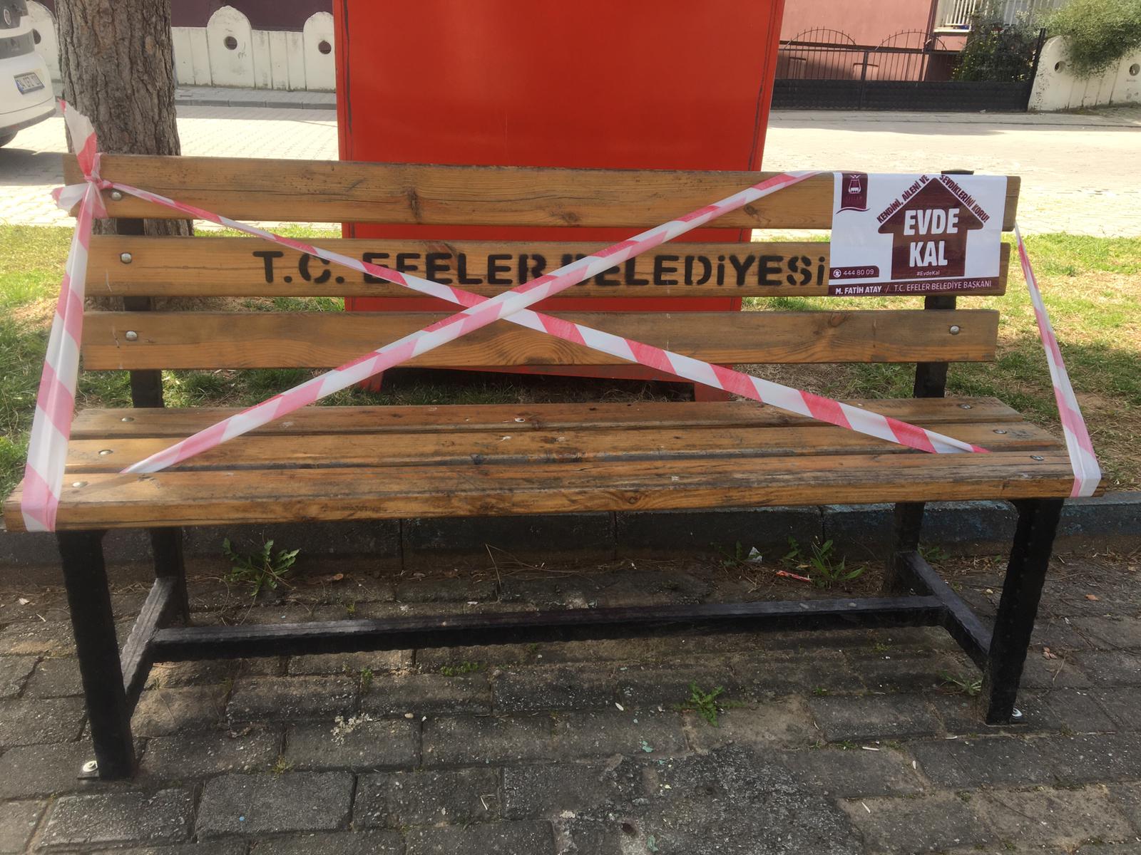 EFELER’DE BANKLARA ŞERİT ÇEKİLDİ