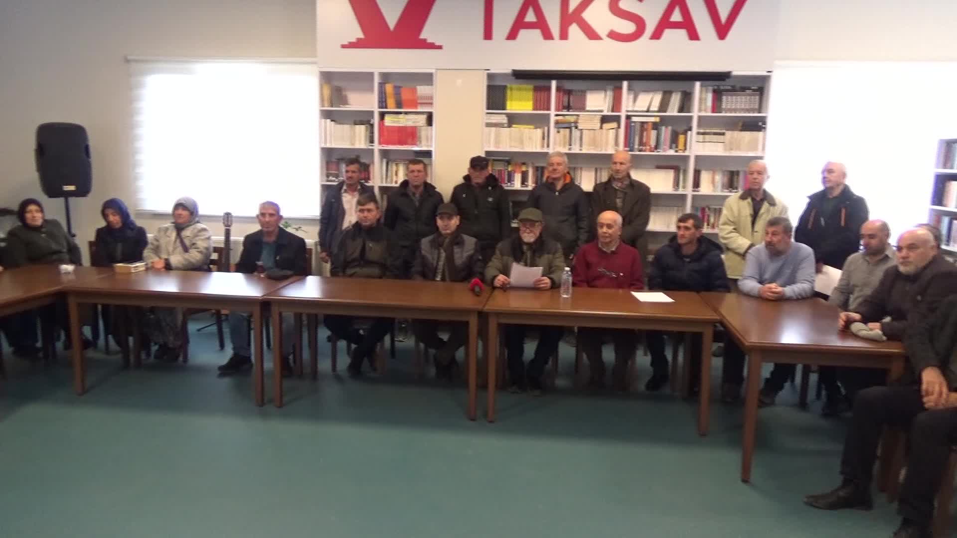 EDİRNE’DE VARSAL KÖYÜ HALKI, KALKER OCAĞINA İLİŞKİN MAHKEME KARARININ UYGULANMASINI İSTEDİ: "DOĞAMIZA ZARARLI OLAN TESİSİ KAPATIN"