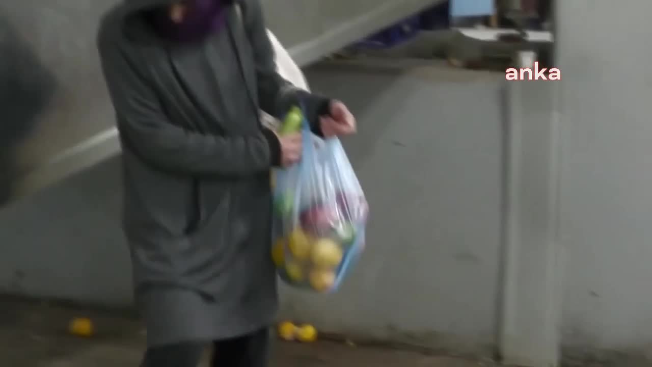 TÜRK-İŞ: OCAK AYINDA AÇLIK SINIRI 15 BİN 48 LİRAYA, YOKSULLUK SINIRI 49 BİN LİRAYA YÜKSELDİ