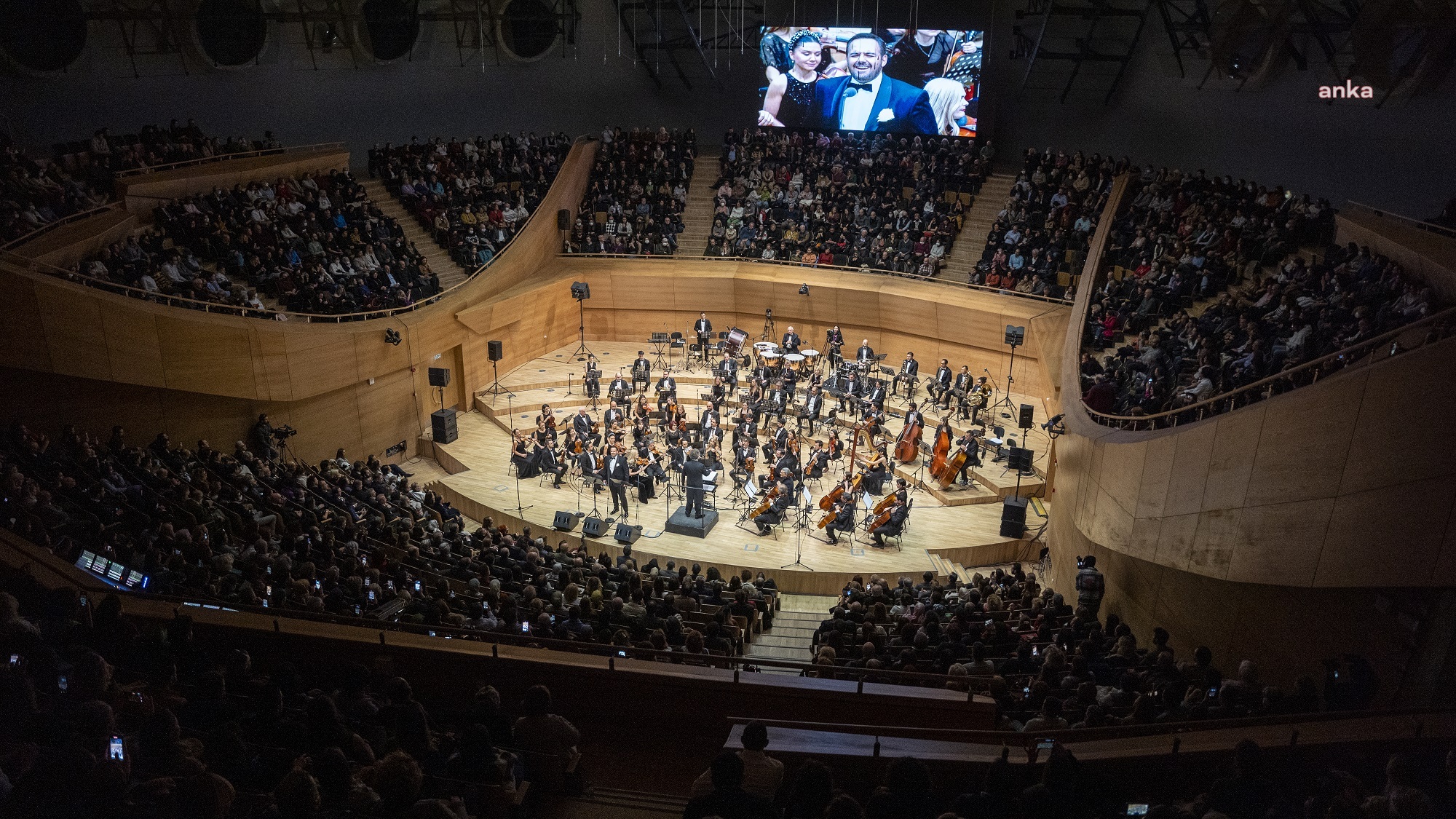 LİMAK FİLARMONİ ORKESTRASI’NIN YENİ YIL KONSERLERİ BAŞLIYOR