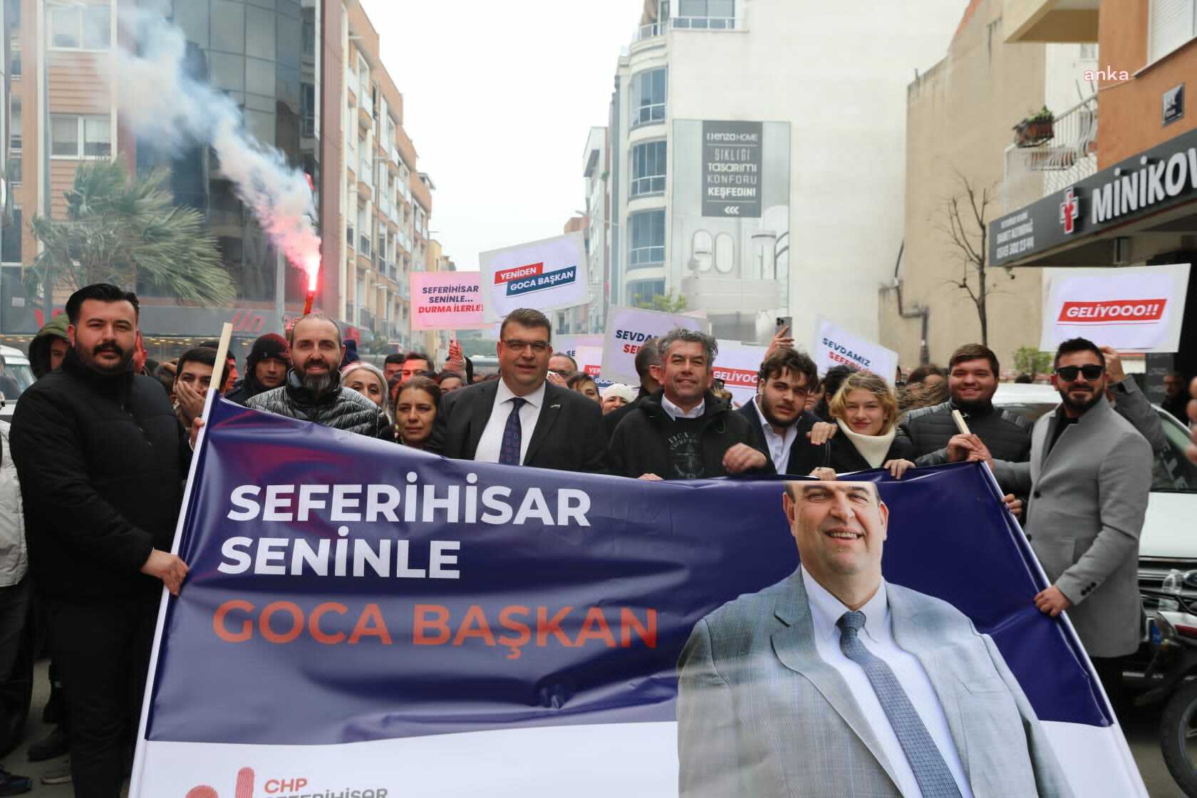 SEFERİHİSAR BELEDİYE BAŞKANI YETİŞKİN'E ANKARA DÖNÜŞÜNDE COŞKULU KARŞILAMA