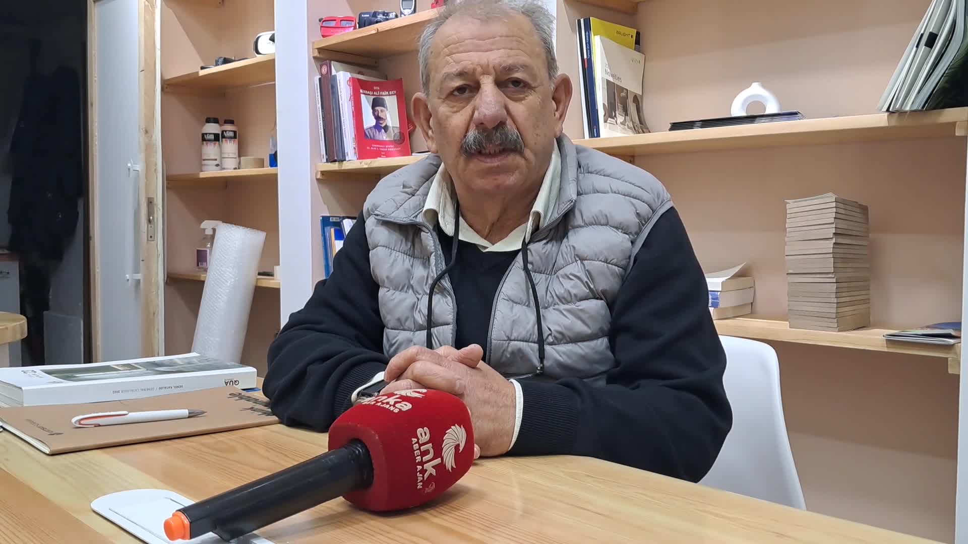 TÜRKİYE EMEKLİLER SENDİKASI HOPA TEMSİLCİSİ SAİM AYDIN: SSK, BAĞ- KUR EMEKLİLERİ GÖZDEN ÇIKARTILMIŞTIR