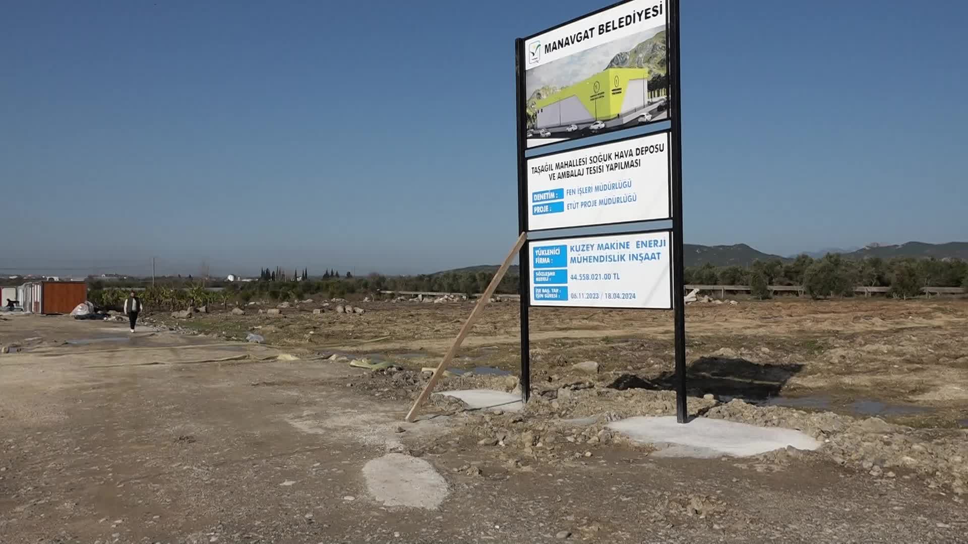 MANAVGAT BELEDİYESİ’NDEN ÜRETİCİYE KATKI