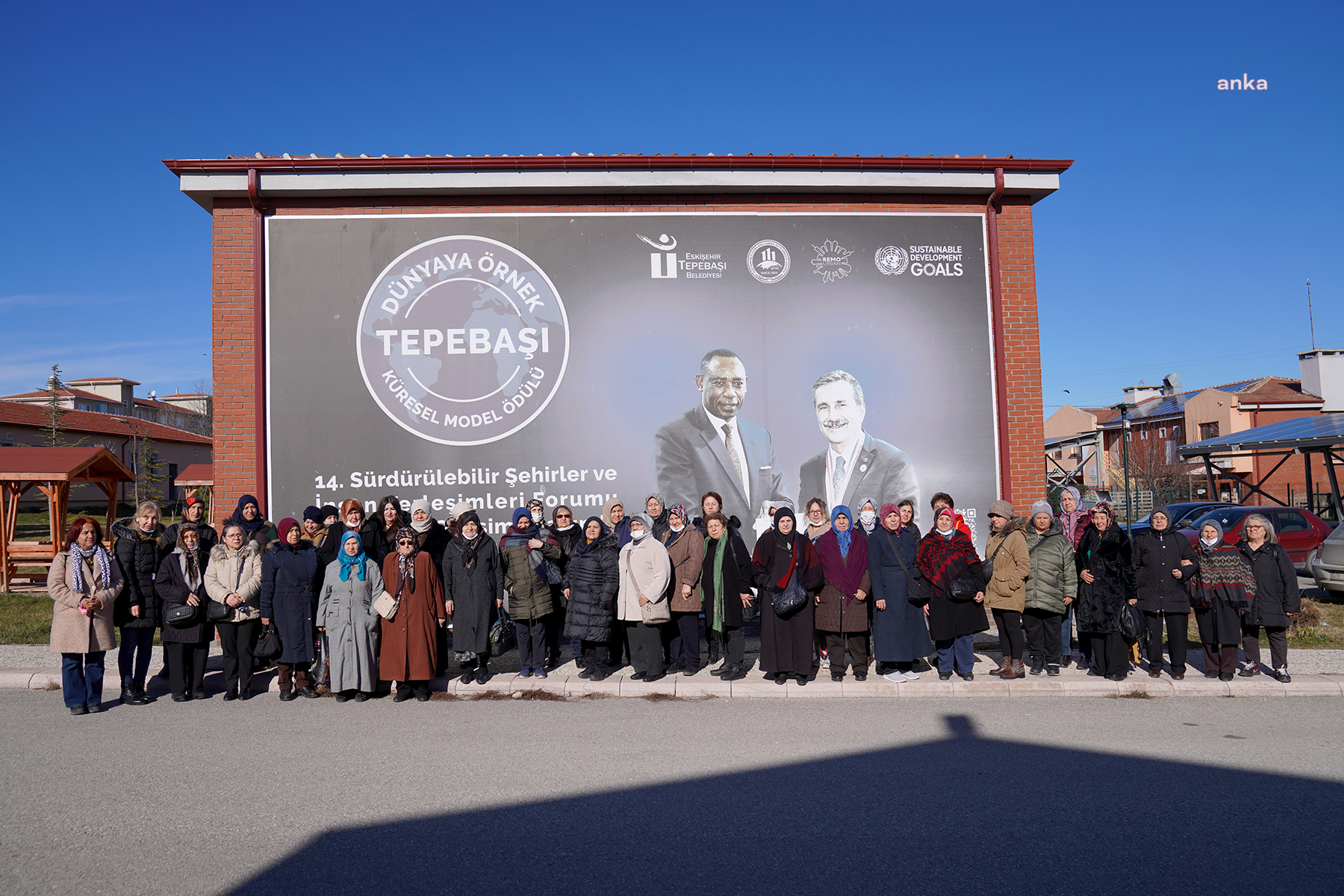 TEPEBAŞI BELEDİYESİ BELDE EVİ SAKİNLERİ, BELEDİYENİN ÇALIŞMALARINI YERİNDE GÖRÜYOR
