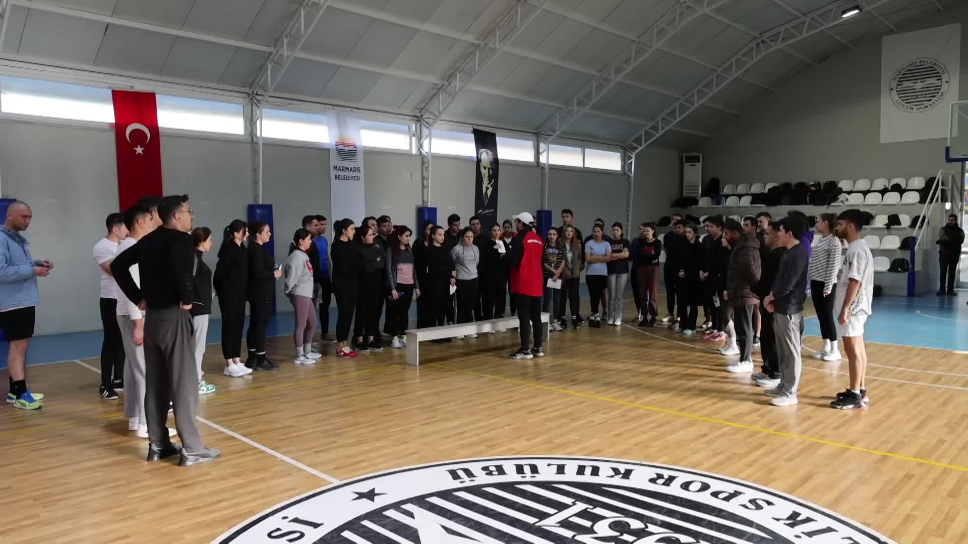 MARMARİS'TE MEMUR ADAYLARI, ZABITA KADROSU İÇİN TER DÖKTÜ