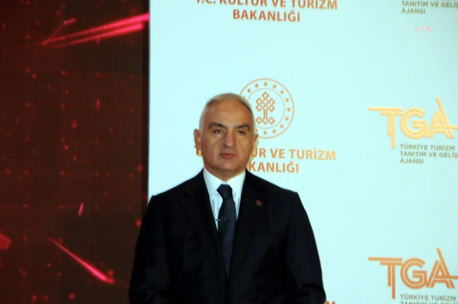 KÜLTÜR VE TURİZM BAKANI MEHMET NURİ ERSOY: "2024'TE 60 MİLYON ZİYARETÇİ, 60 MİLYAR DOLAR GELİR HEDEFLİYORUZ"