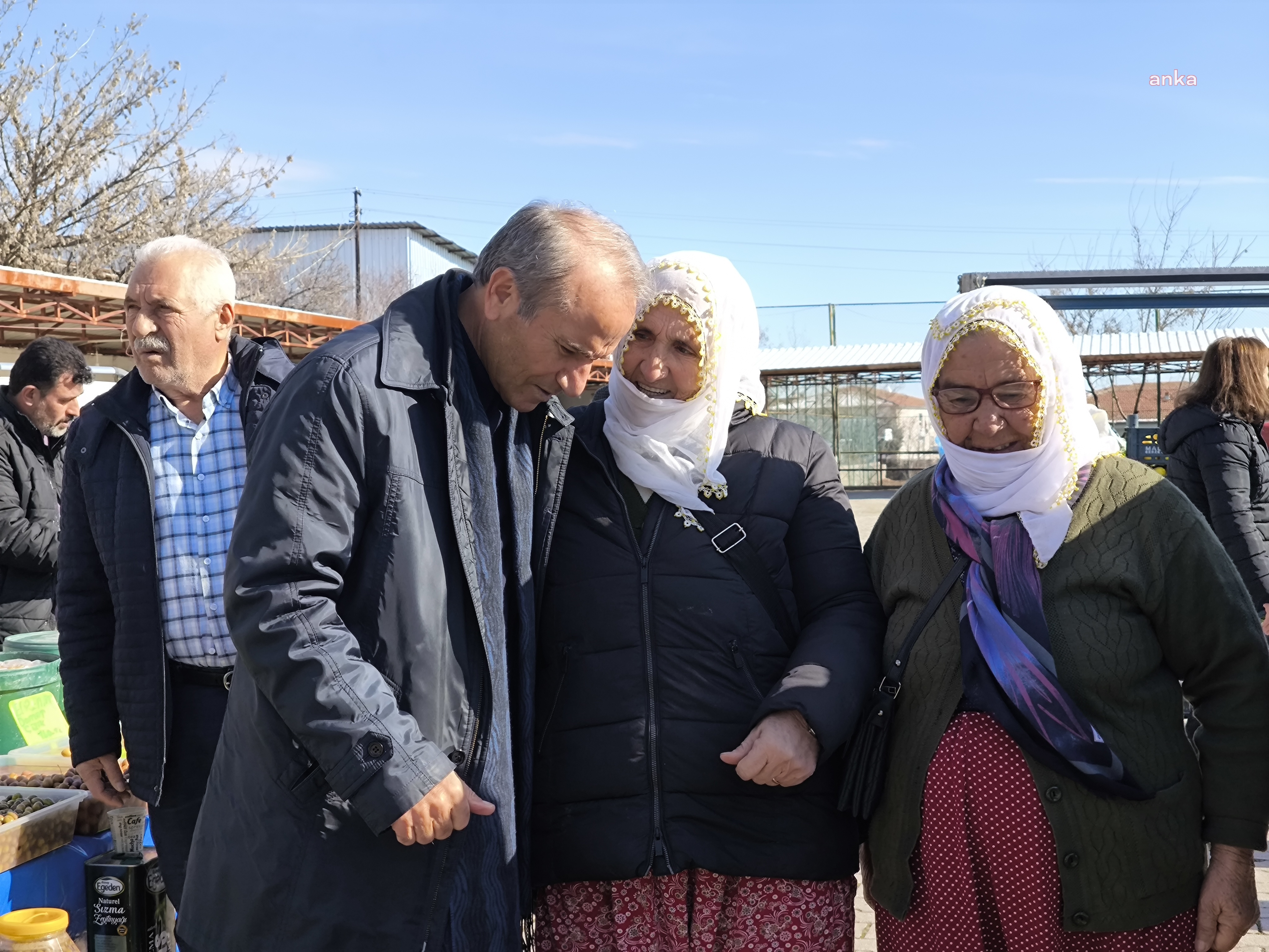 ARGUVAN BELEDİYE BAŞKANI KIZILDAŞ'TAN PAZAR ESNAFINA ZİYARET