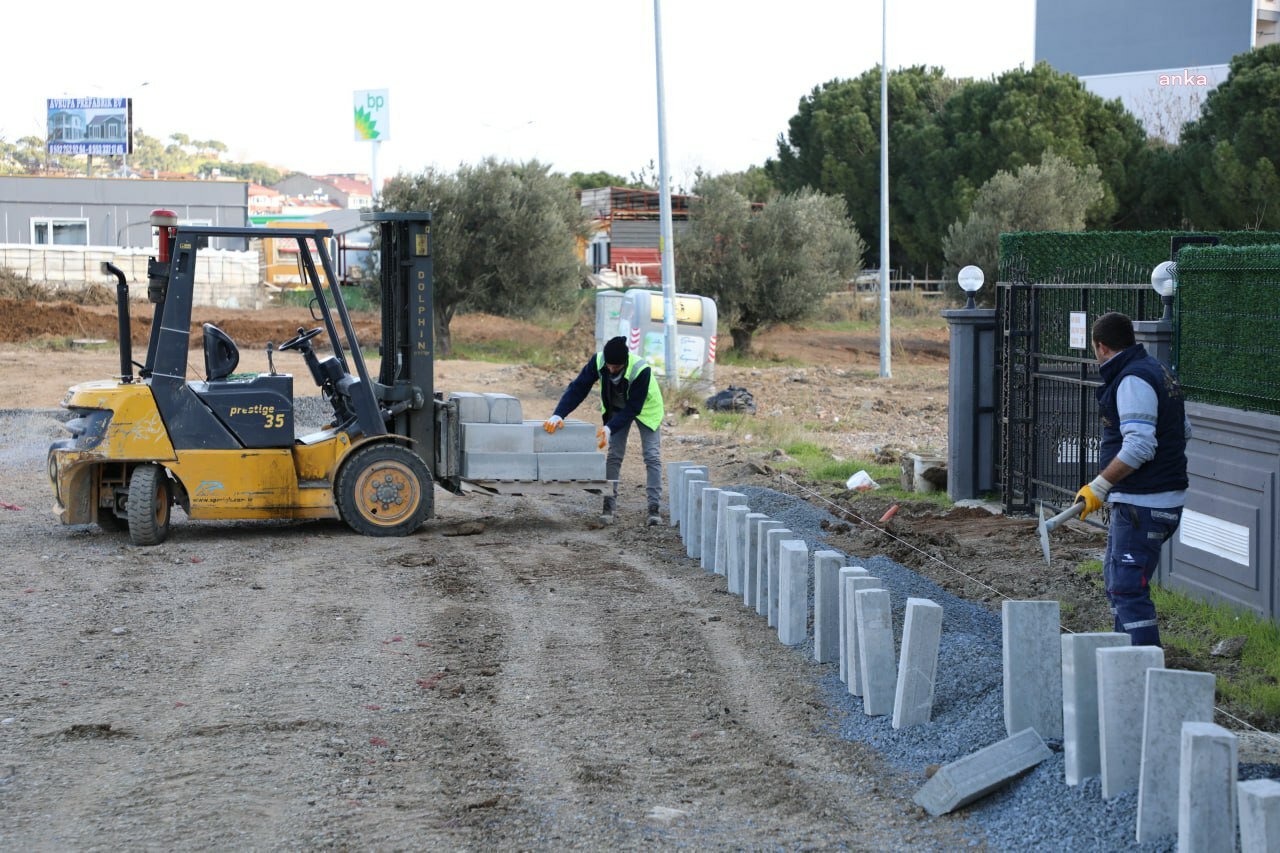EDREMİT BELEDİYESİ, KENT GENELİNDE YOL ÇALIŞMALARINA DEVAM EDİYOR