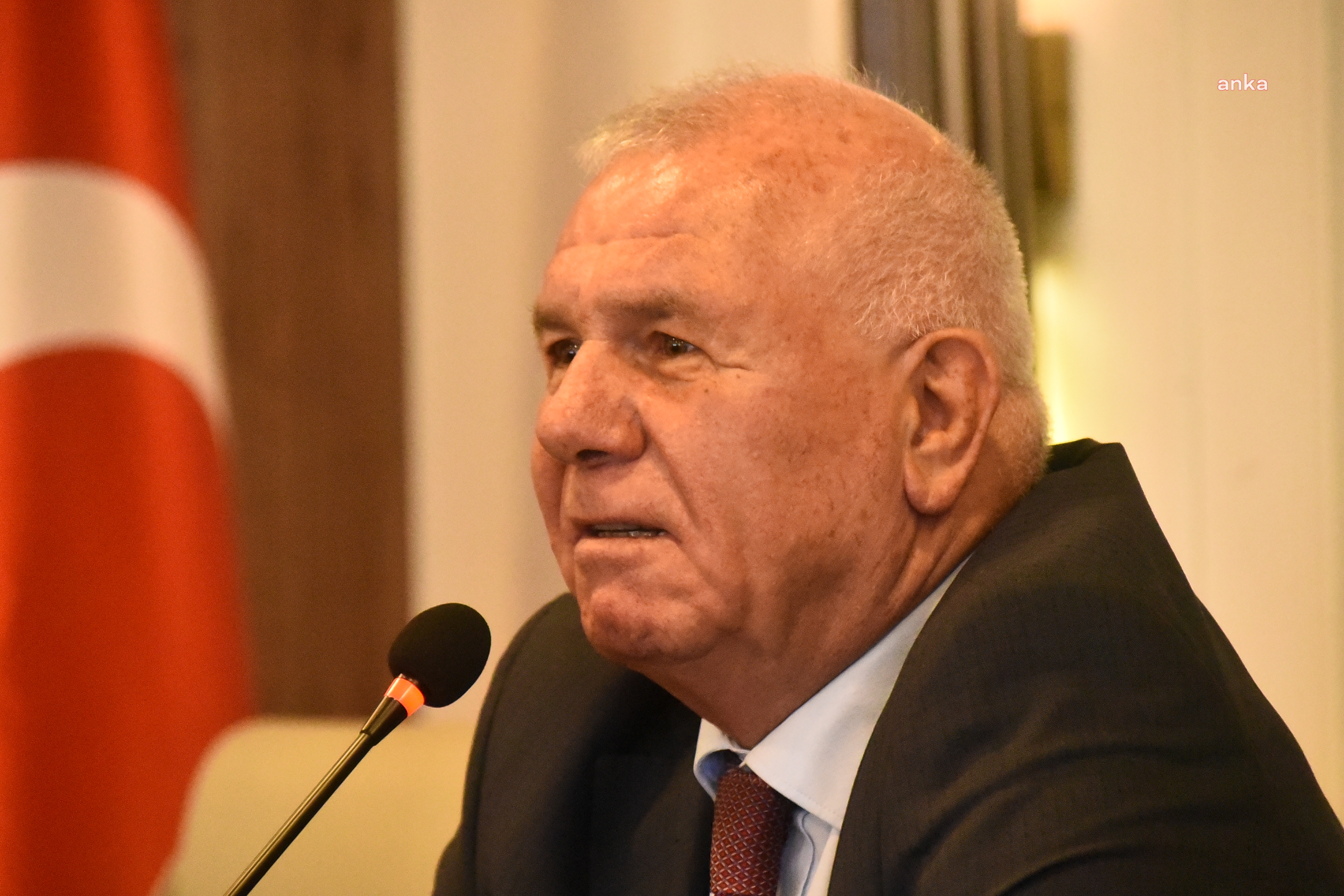 KEMALPAŞA BELEDİYE BAŞKANI KARAKAYALI ADAYLIK İDDİALARINI YALANLADI