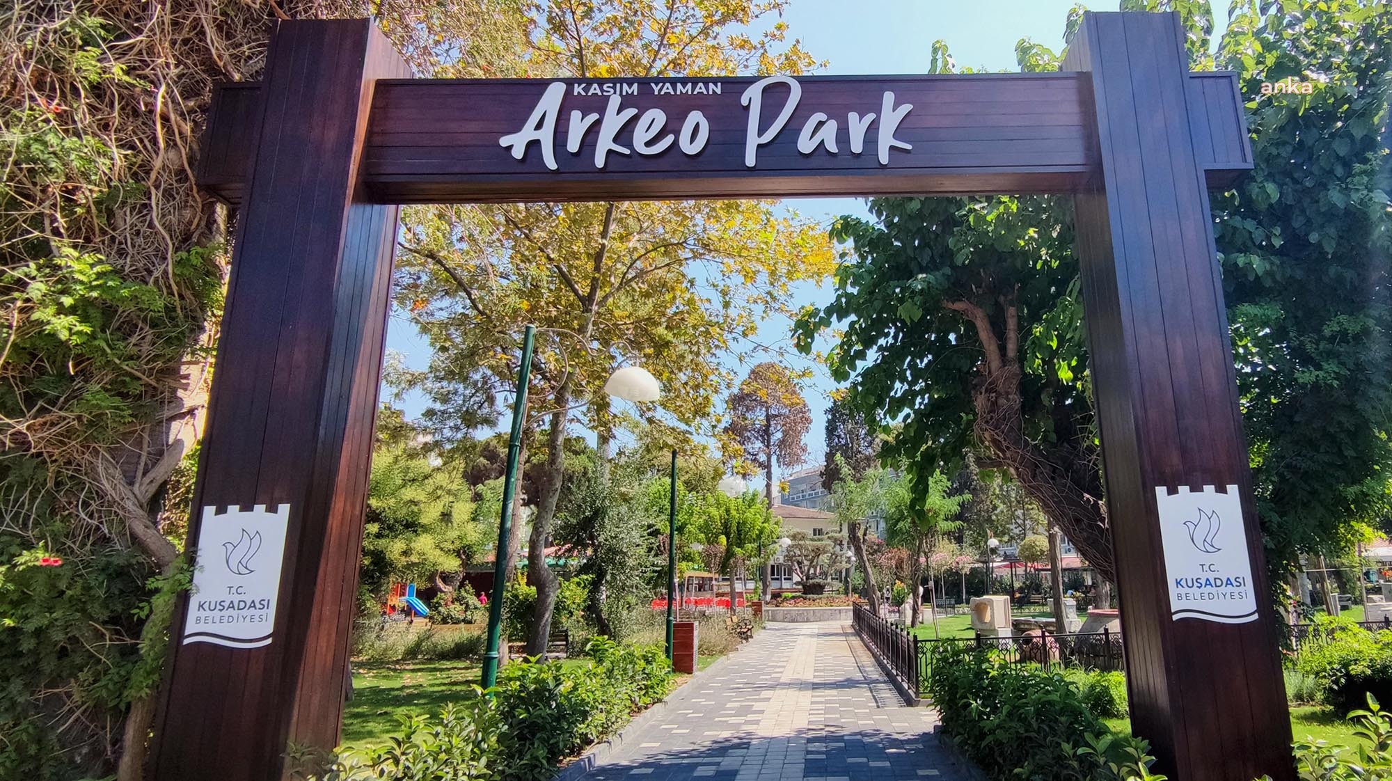 KUŞADASI'NDA YEŞİL ALAN MİKTARI 5 YILDA 7 KAT ARTTI