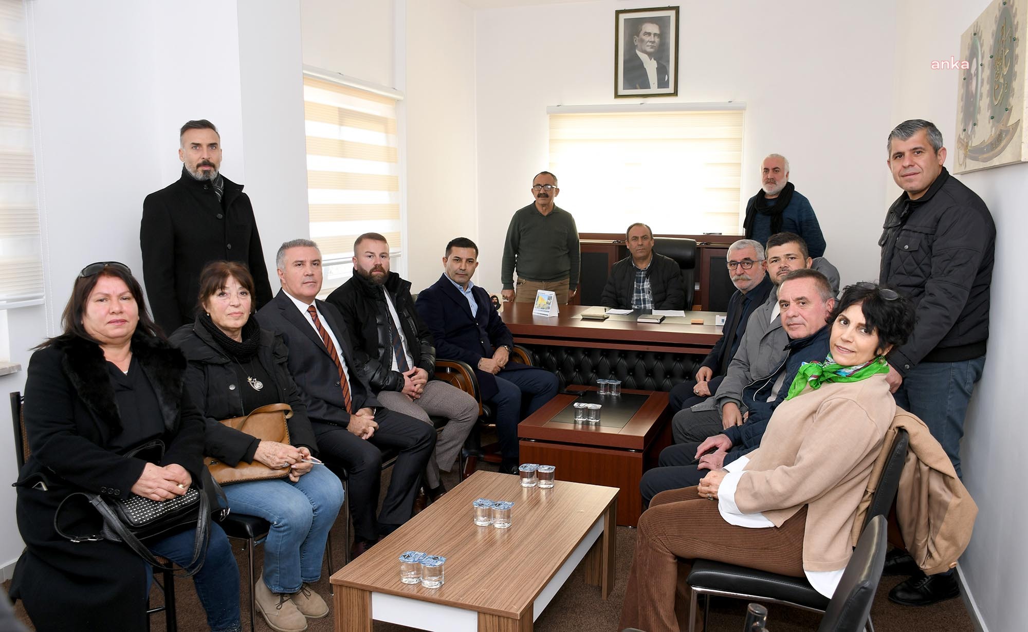ÖMER GÜNEL’DEN HACI BEKTAŞ VELİ ANADOLU KÜLTÜR VAKFI KUŞADASI CEMEVİ’NE ZİYARET