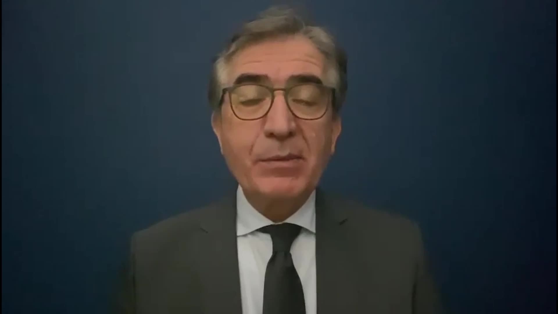 YALÇIN KARATEPE: "HAFİZE GAYE ERKAN’IN YERİNE KİMİN GELECEĞİNİN BİR ÖNEMİ YOK. YENİ MERKEZ BANKASI BAŞKANI, ŞİMDİYE KADAR UYGULANANLARDAN FARKLI BİR POLİTİKA İZLEMEYECEK. İŞSİZLİK ARTMAYA, YOKSULLUK DA DERİNLEŞMEYE DEVAM EDECEK"