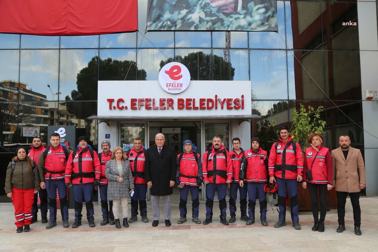 EFELER BELEDİYE BAŞKANI ATAY’DAN 6 ŞUBAT MESAJI: “ÜZERİMİZE DÜŞEN SORUMLULUKLARI YERİNE GETİRMEYE DEVAM EDECEĞİZ”