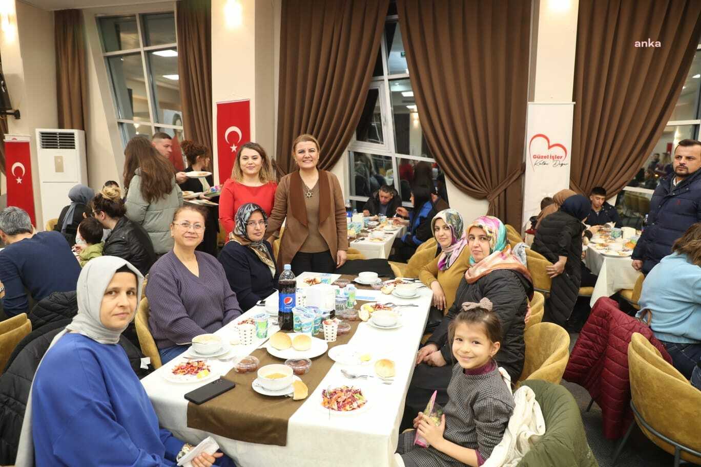 İZMİT BELEDİYE BAŞKANI HÜRRİYET: “SOSYAL BELEDİYECİLİK LÜTUF DEĞİL, EN BÜYÜK SORUMLULUĞUMUZDUR”