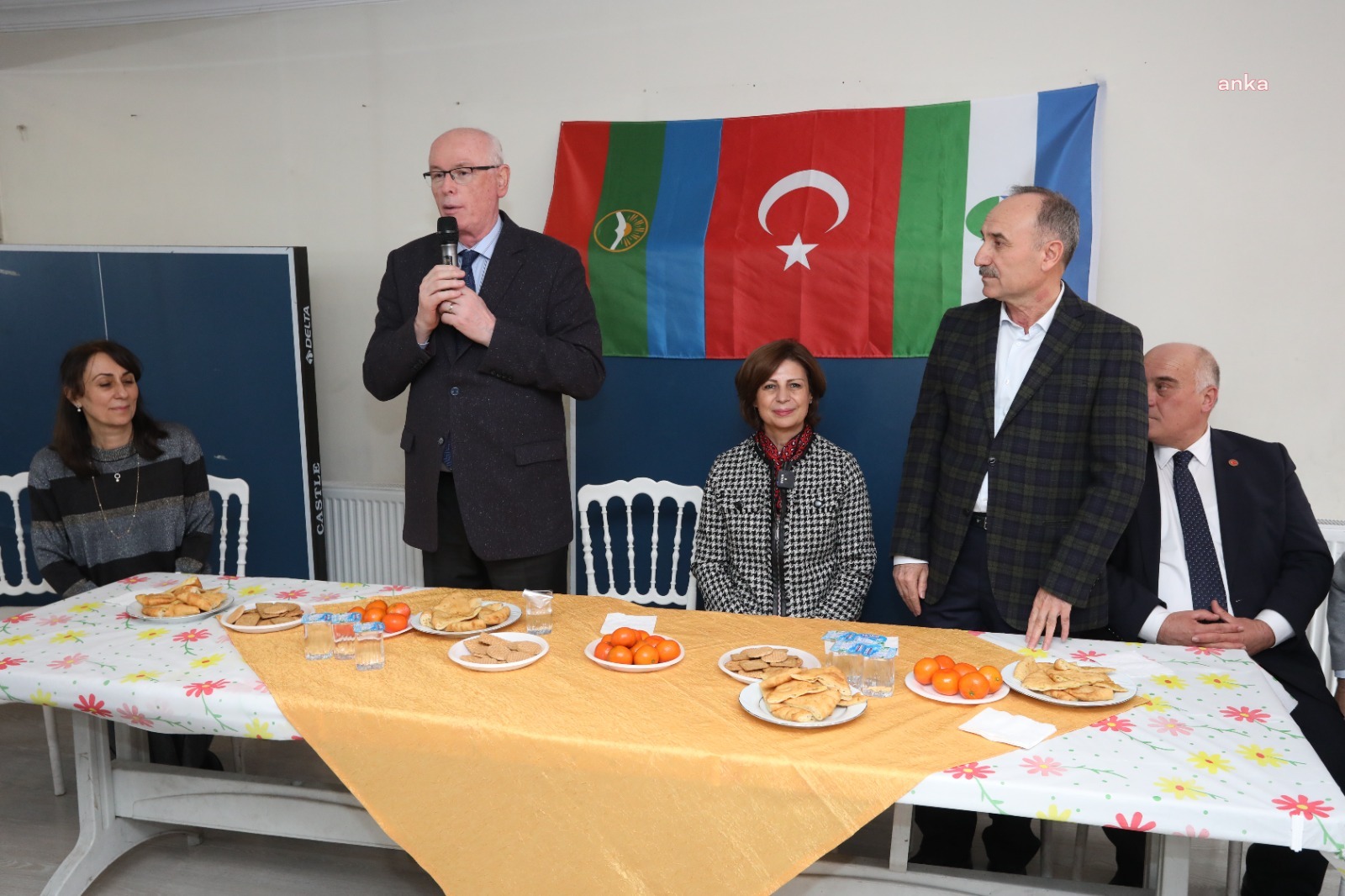 ODUNPAZARI BELEDİYE BAŞKANI KURT VE EBB BAŞKAN ADAYI ÜNLÜCE DERNEK ZİYARETLERİNE DEVAM EDİYOR