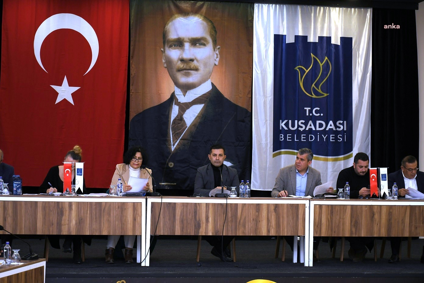 KUŞADASI BELEDİYESİ’NDEN SPORA ÖNEMLİ DESTEK