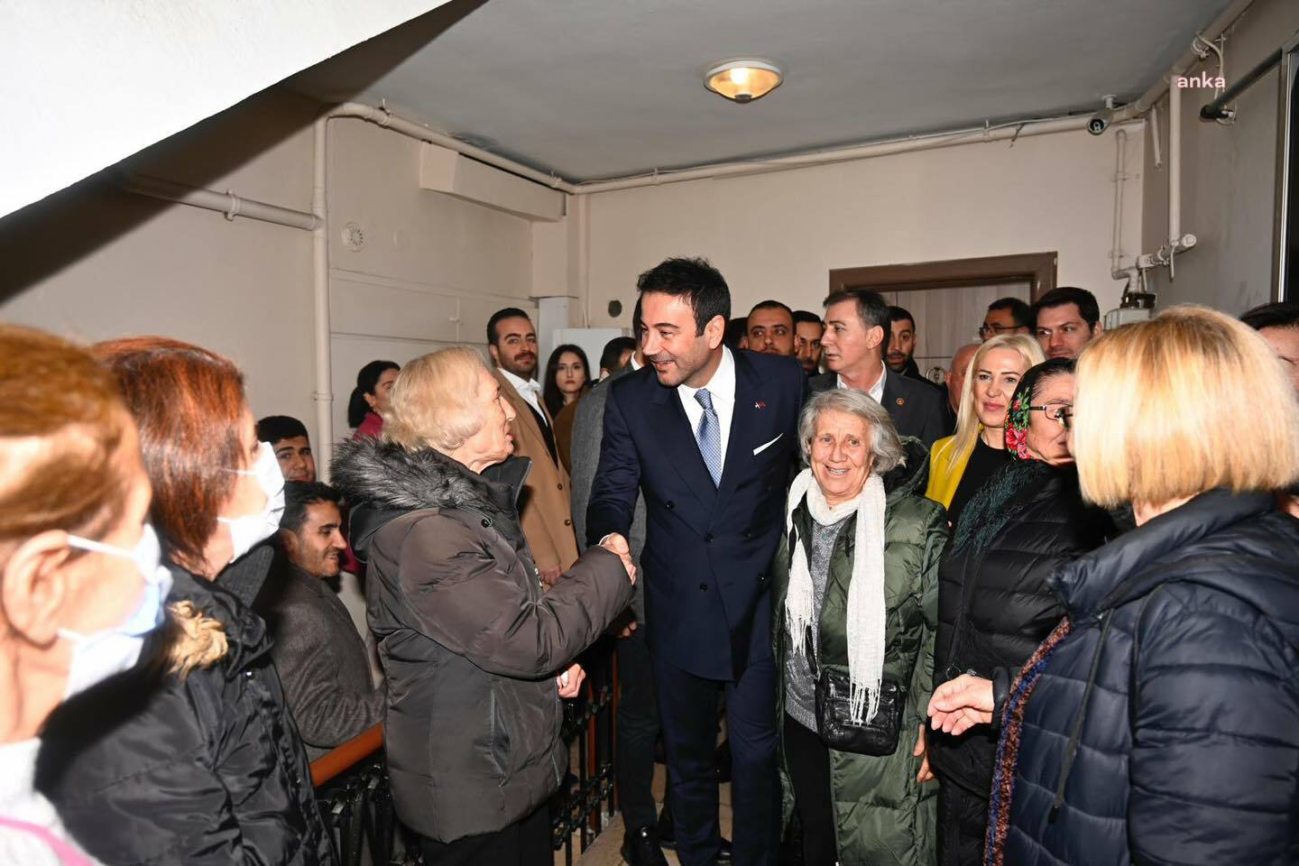 RIZA AKPOLAT: “‘NE MUTLU BEŞİKTAŞ VAR’ DİYECEĞİMİZ YENİ BİR DÖNEMİ KOMŞULARIMIZLA BİRLİKTE BAŞLATIYORUZ”