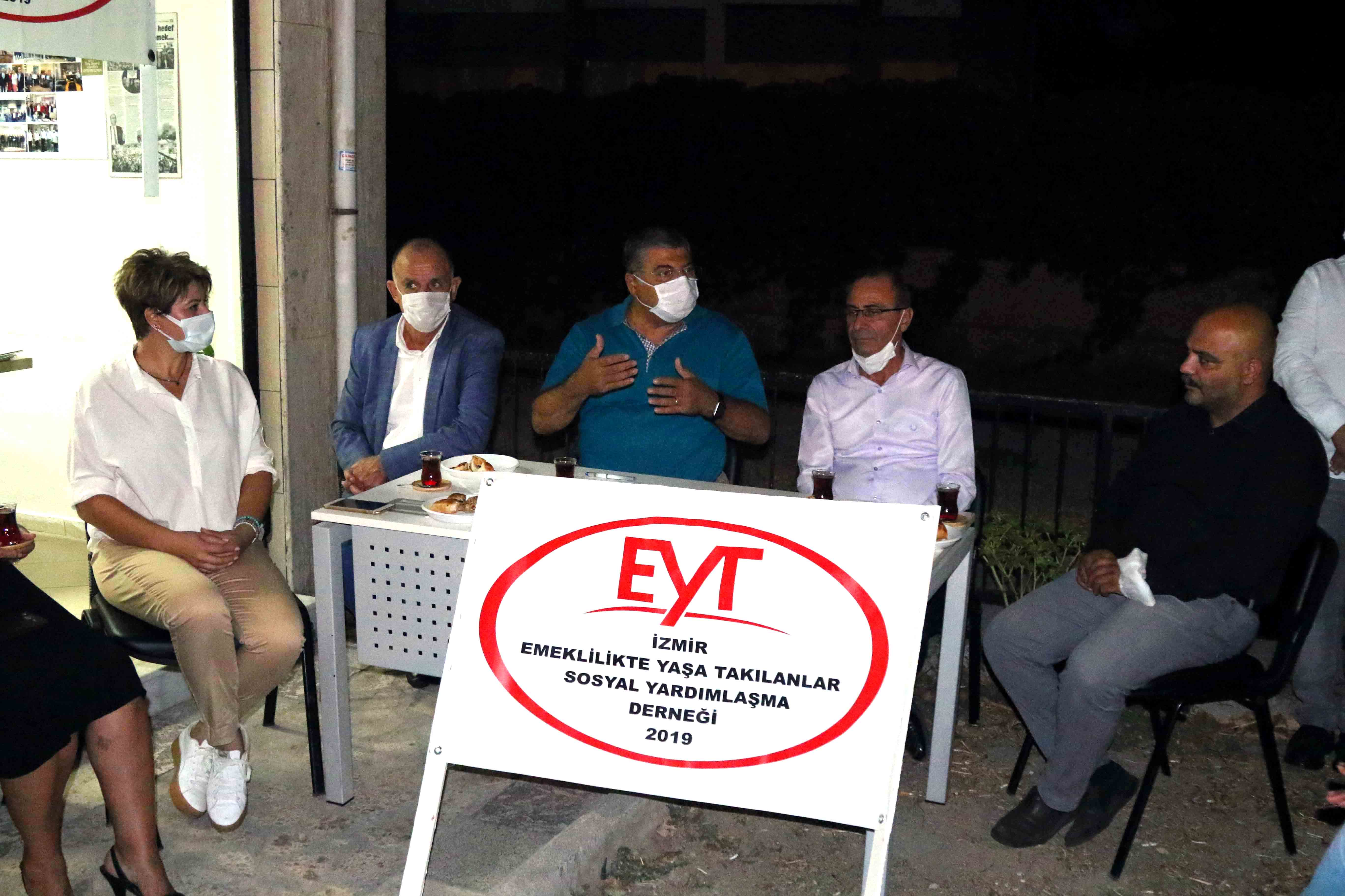 “EMEKLİLİK HAKTIR GASP EDİLEMEZ!”