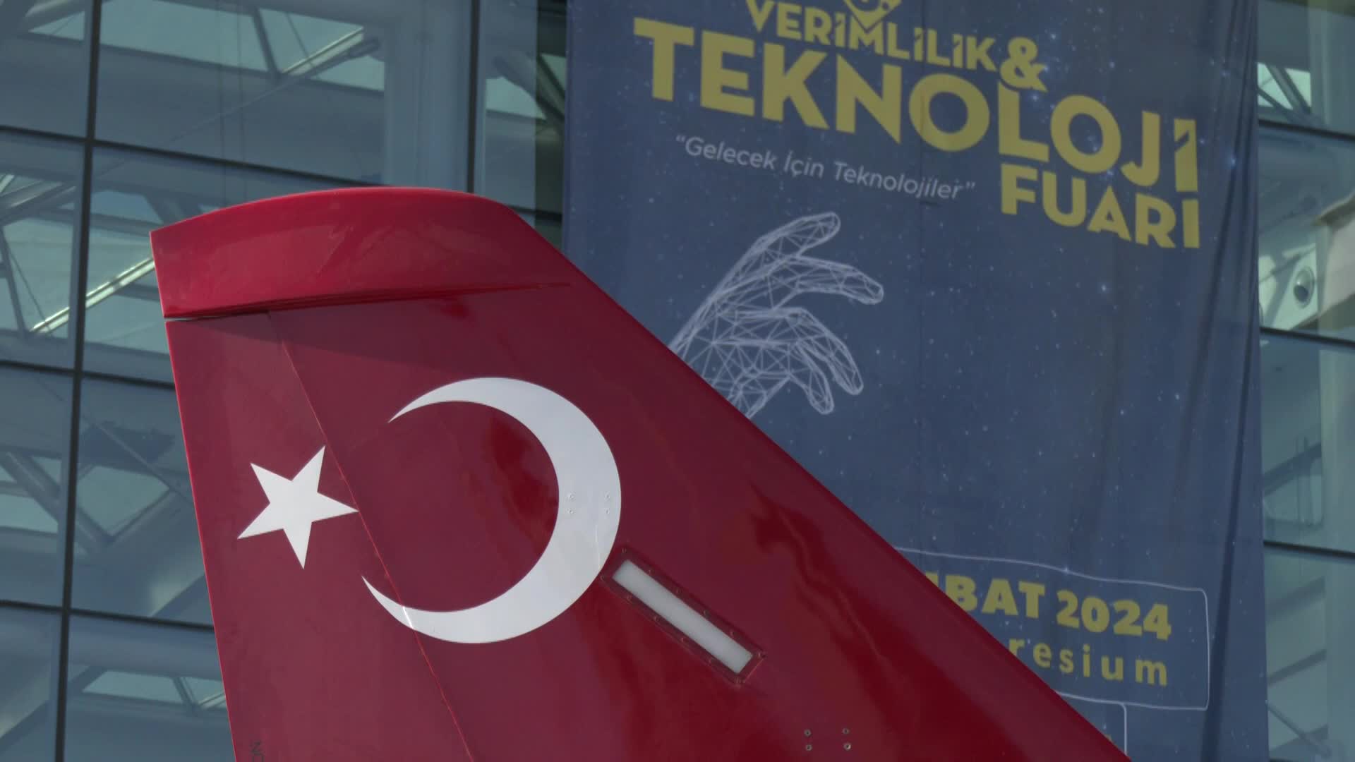 TÜRKİYE VERİMLİLİK VAKFI YÖNETİM KURULU BAŞKANI KÖMÜRCÜ: “ÖNÜMÜZDEKİ ÜÇ GÜN BOYUNCA BURADA ATO KONGRE MERKEZİ’NDE BÜYÜK BİR TEKNOLOJİ ŞOVU YAŞAYACAĞIZ”
