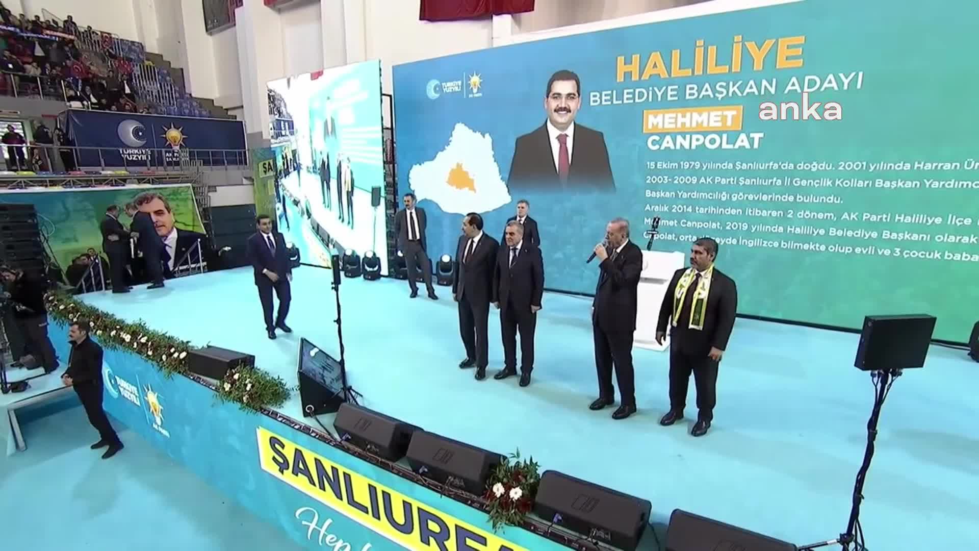 ŞANLIURFA’DAKİ ADAY TANITIM TÖRENİNDE AKP’Lİ BAŞKANLAR MHP İLÇE BAŞKANINI ARALARINA ALMADI VE SELAMLAMADA ELİNİ TUTMADI