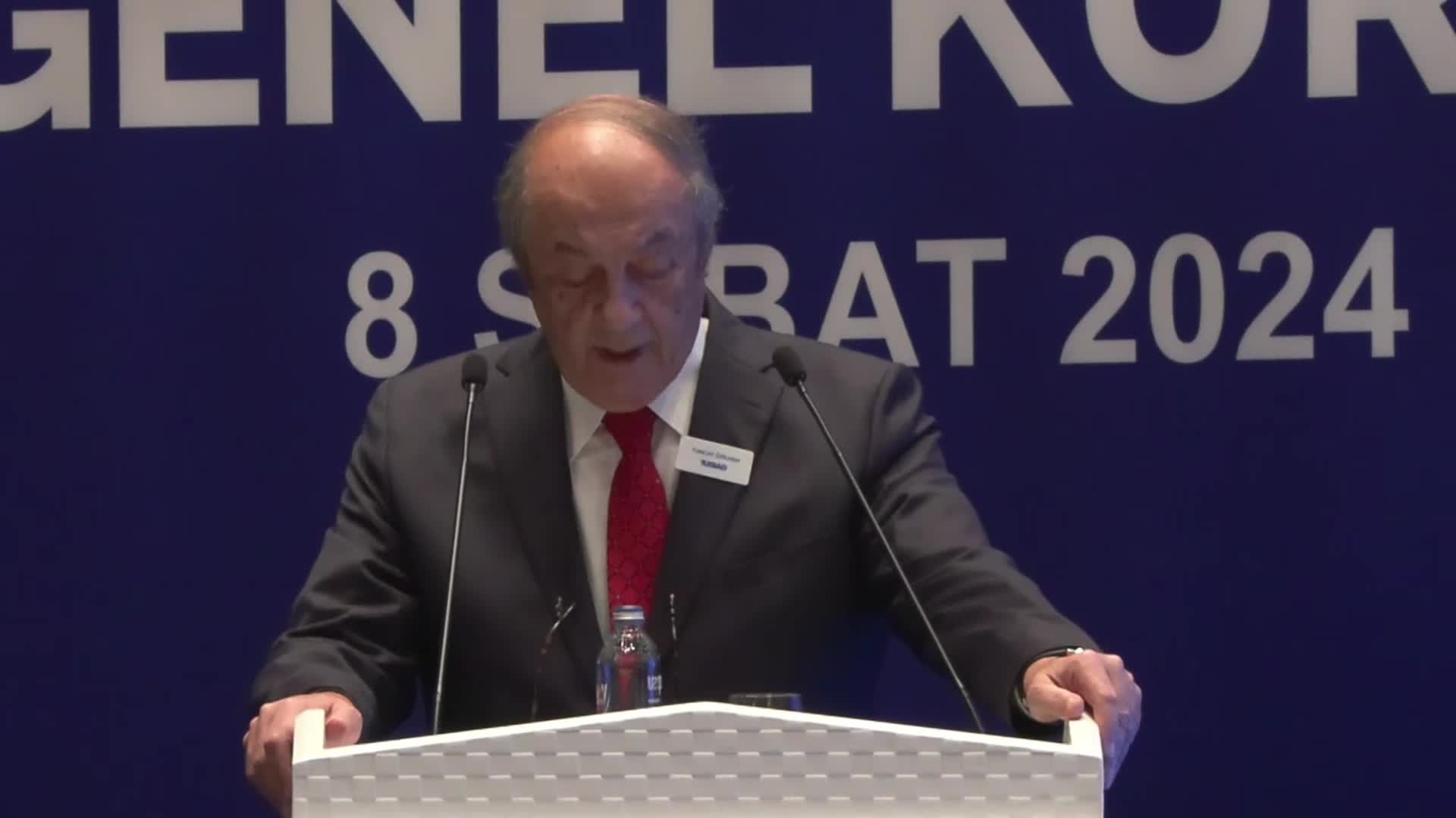TÜSİAD YİK BAŞKANI TUNCAY ÖZİLHAN: "YÜKSEK ENFLASYON VE REFAH ÜRETMEYEN BÜYÜME GEÇİM SIKINTISI GETİRİR. BÜYÜMENİN KAYNAĞINI TÜKETİME VE KENTSEL RANTA DAYANDIRMAK DOĞRU DEĞİLDİR"
