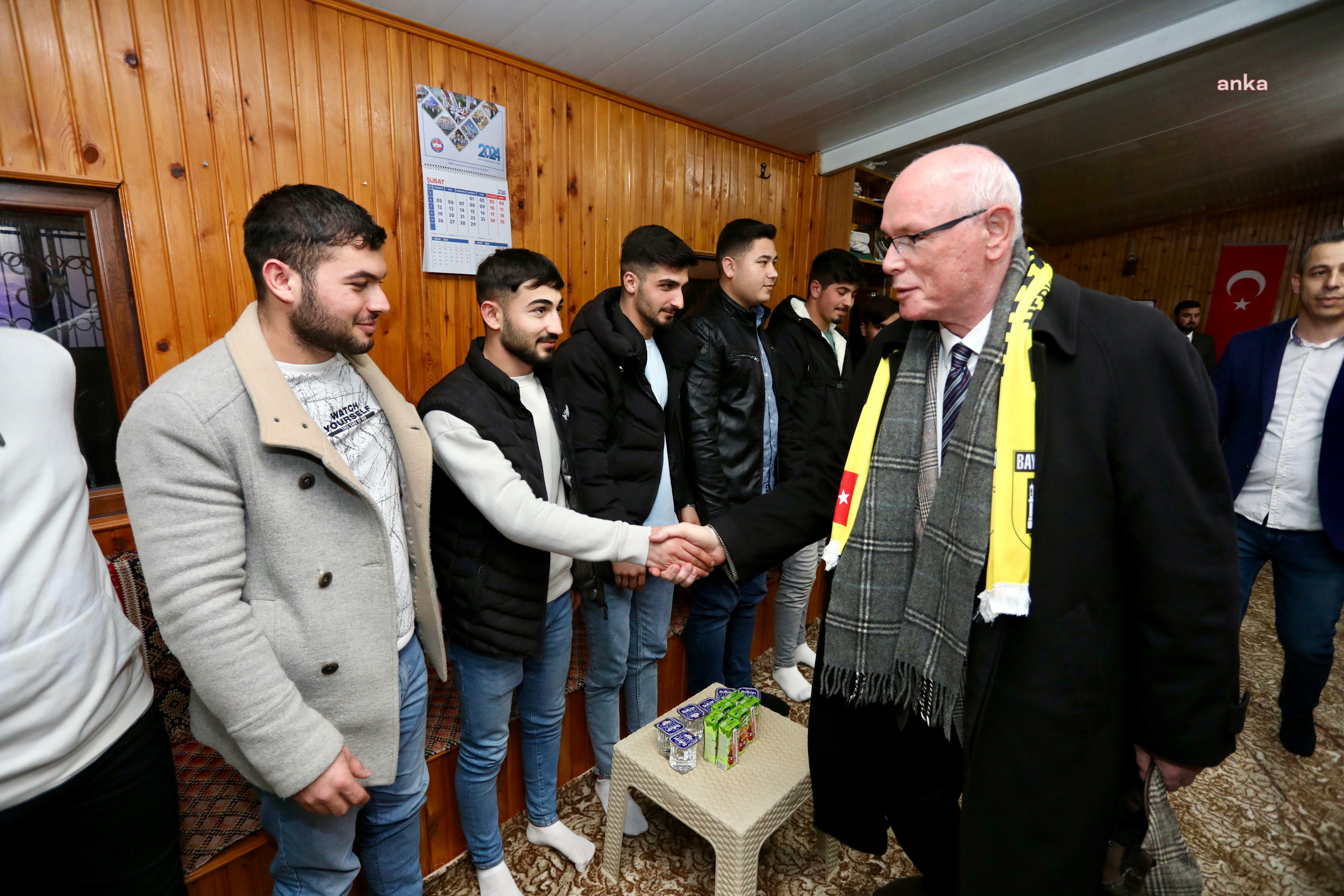 ODUNPAZARI BELEDİYE BAŞKANI KURT’UN HEMŞEHRİ DERNEKLERİNE ZİYARETLERİ SÜRÜYOR