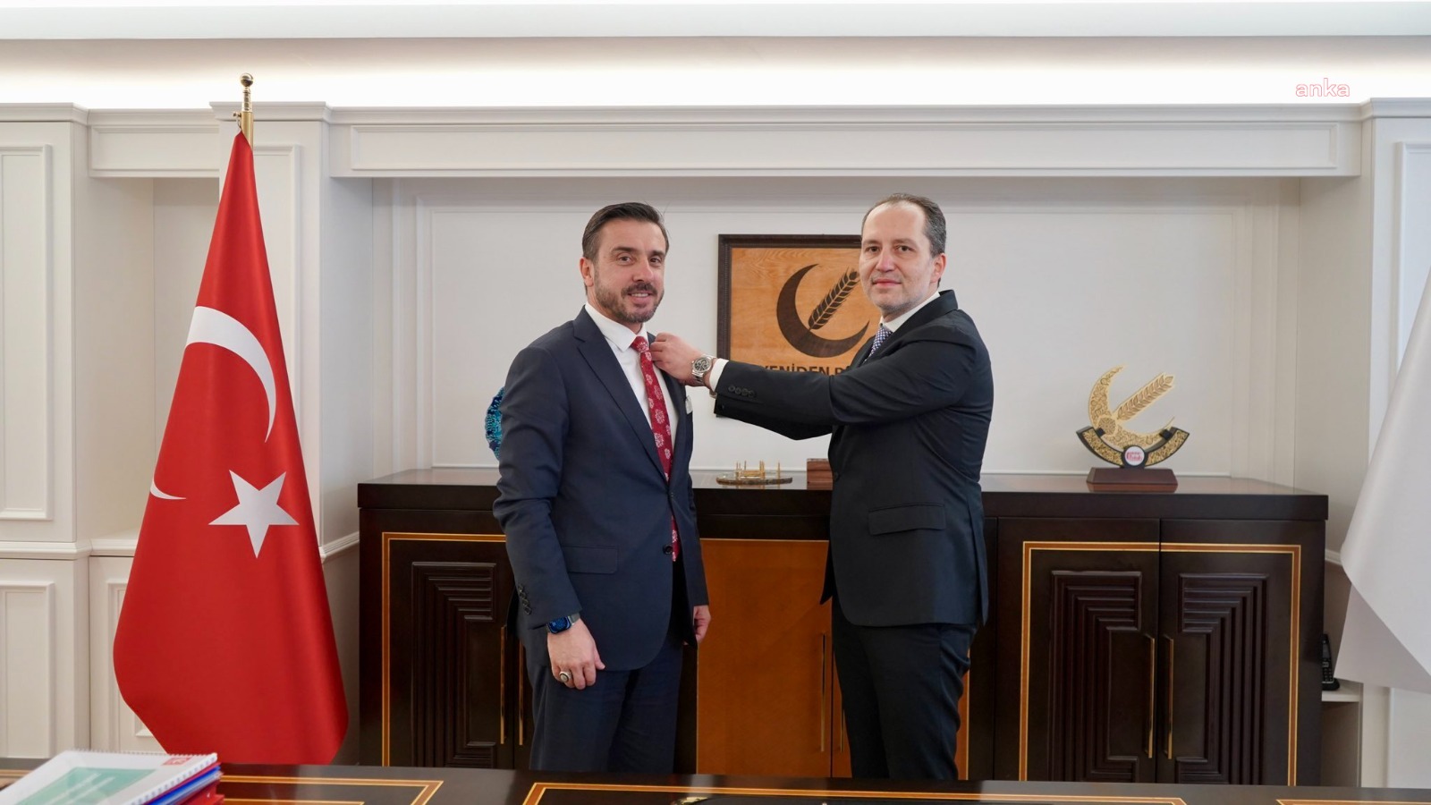 AKP'Lİ 3 BELEDİYE BAŞKANI YENİDEN REFAH PARTİSİ’NDEN ADAY OLDU