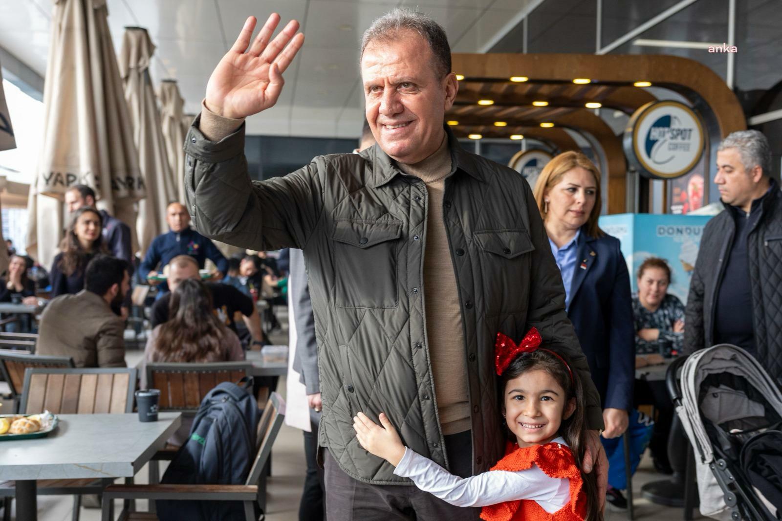 VAHAP SEÇER, ALIŞVERİŞ MERKEZİNDE VATANDAŞLARLA BULUŞTU