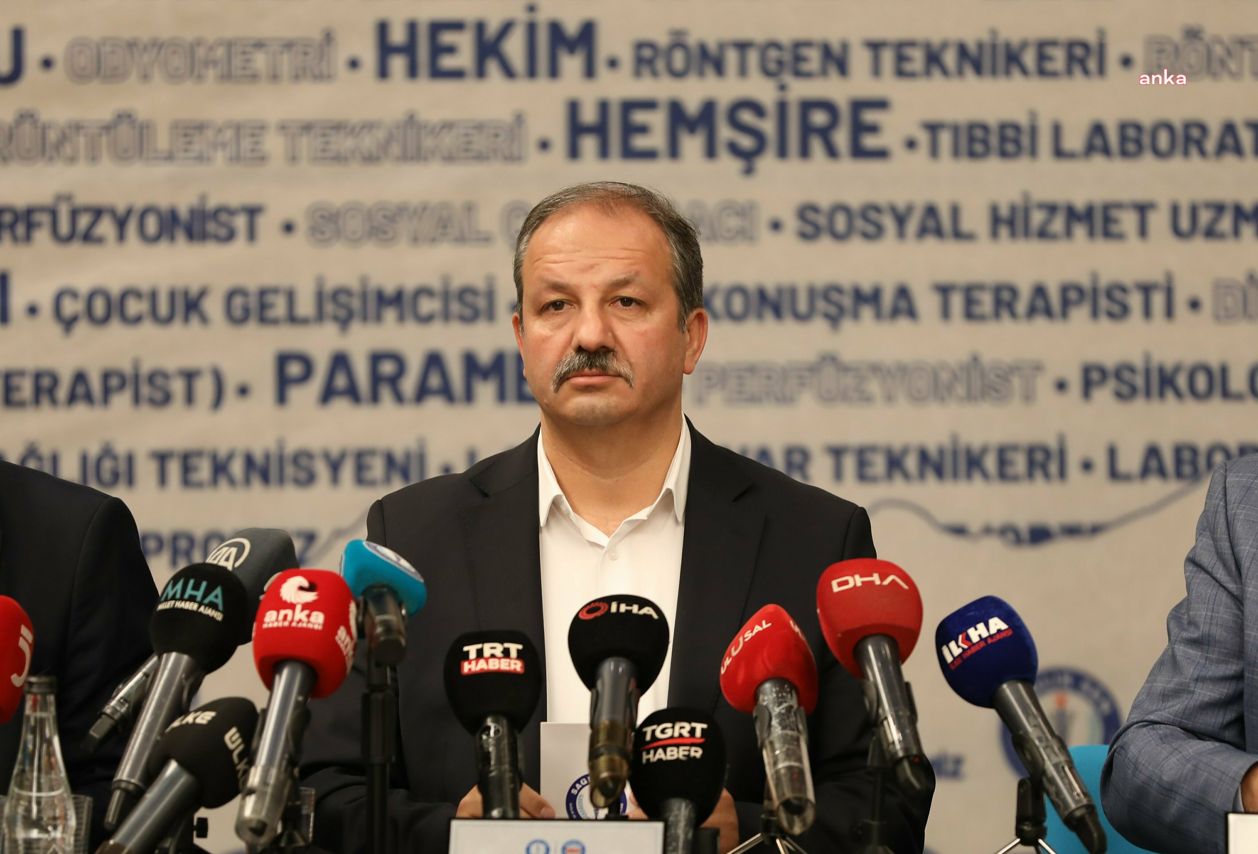 SAĞLIK-SEN GENEL BAŞKANI MAHMUT FARUK DOĞAN: “KANUN TEKLİFİNE MUHAKKAK HEKİMİN, HEMŞİRENİN, EBENİN, ANESTEZİ TEKNİKERİNİN NÖBET ÜCRETLERİNİ ARTIRACAK BİR MADDE EKLENMELİ, NÖBET ÜCRETLERİ EMEĞİN KARŞILIĞI OLAN SEVİYELERE GETİRİLMELİDİR”