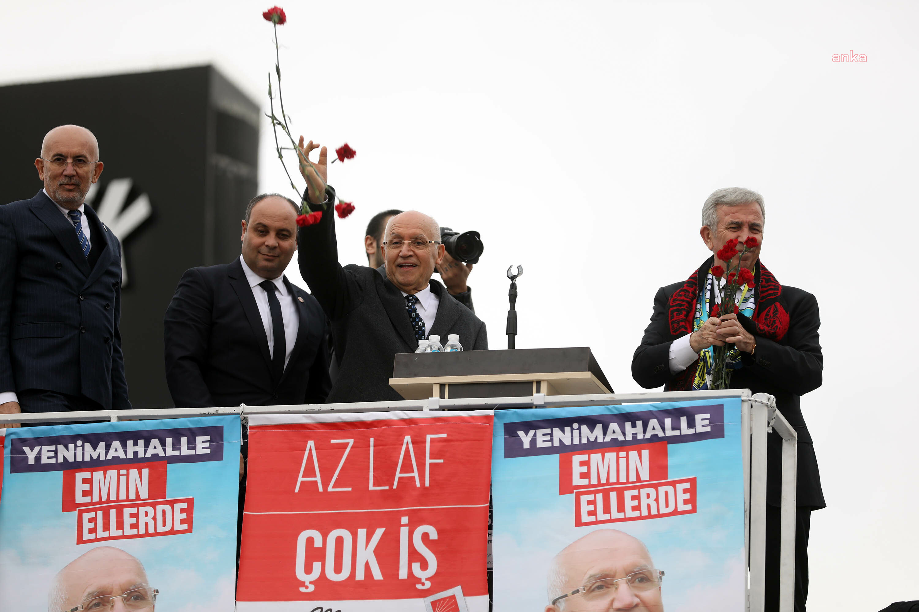 BAŞKAN YAŞAR: “GÖREVE GELDİĞİM GÜNDEN BU YANA YENİMAHALLE İÇİN NE SÖZ VERDİYSEM FAZLASINI YERİNE GETİRDİM”