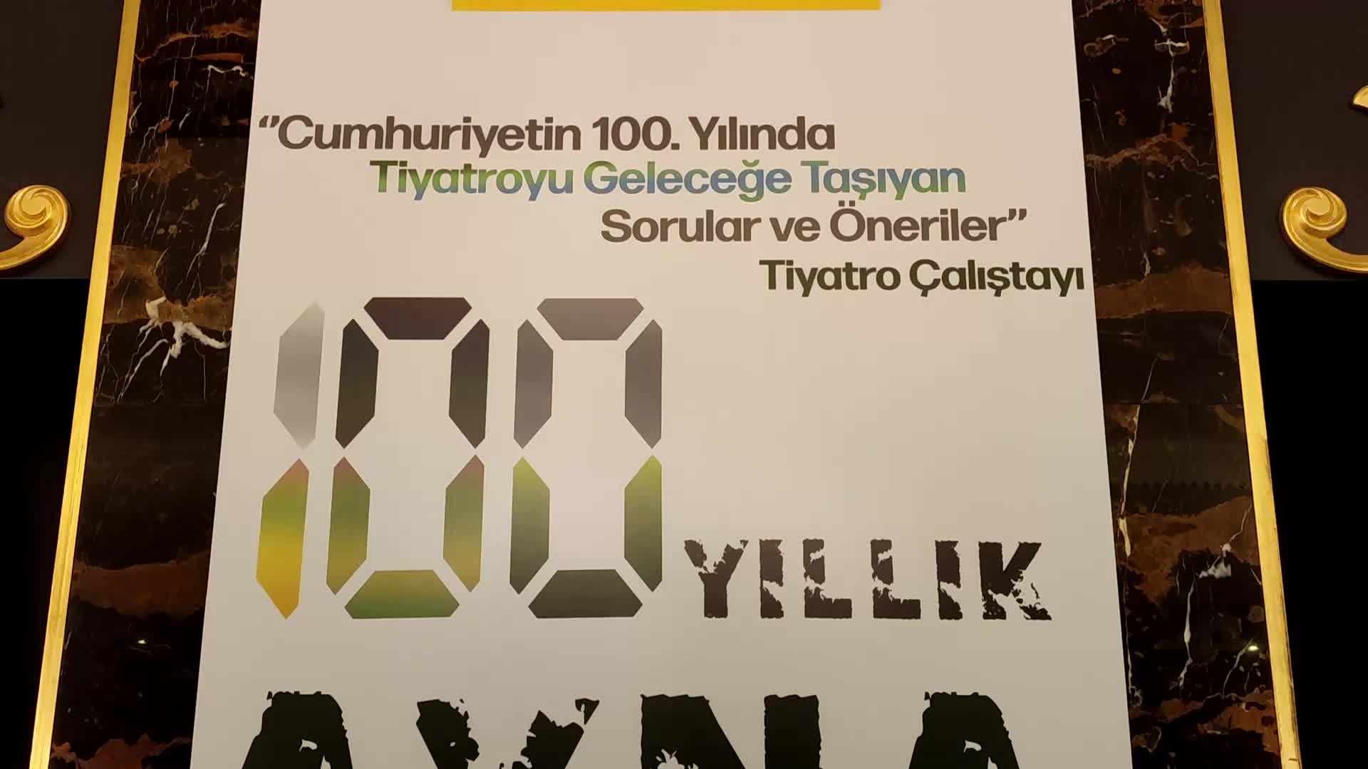 İBB ŞEHİR TİYATROLARI’NIN “100 YILLIK AYNA” ÇALIŞTAYI SONA ERDİ... AYŞEGÜL İŞSEVER: “BİRBİRİMİZDEN HABERDAR OLMAK, SORUNLARIMIZI İLETMEK VE ÇÖZÜMLERİNİ ARAMAK ÇOK ÖNEMLİYDİ”