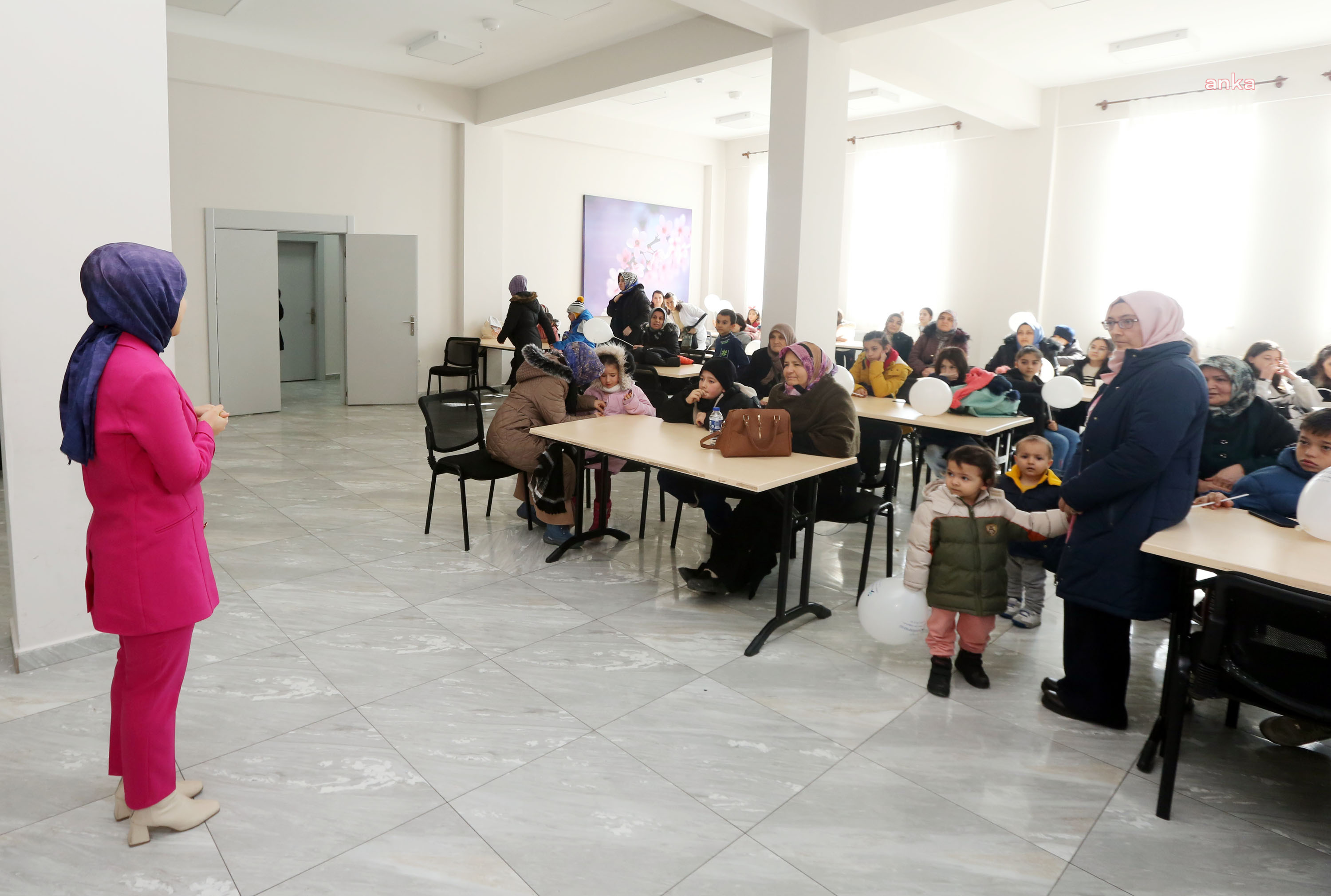 YENİMAHALLE’DE “ÇOCUKLARDA SAĞLIKLI BESLENME” KONUŞULDU