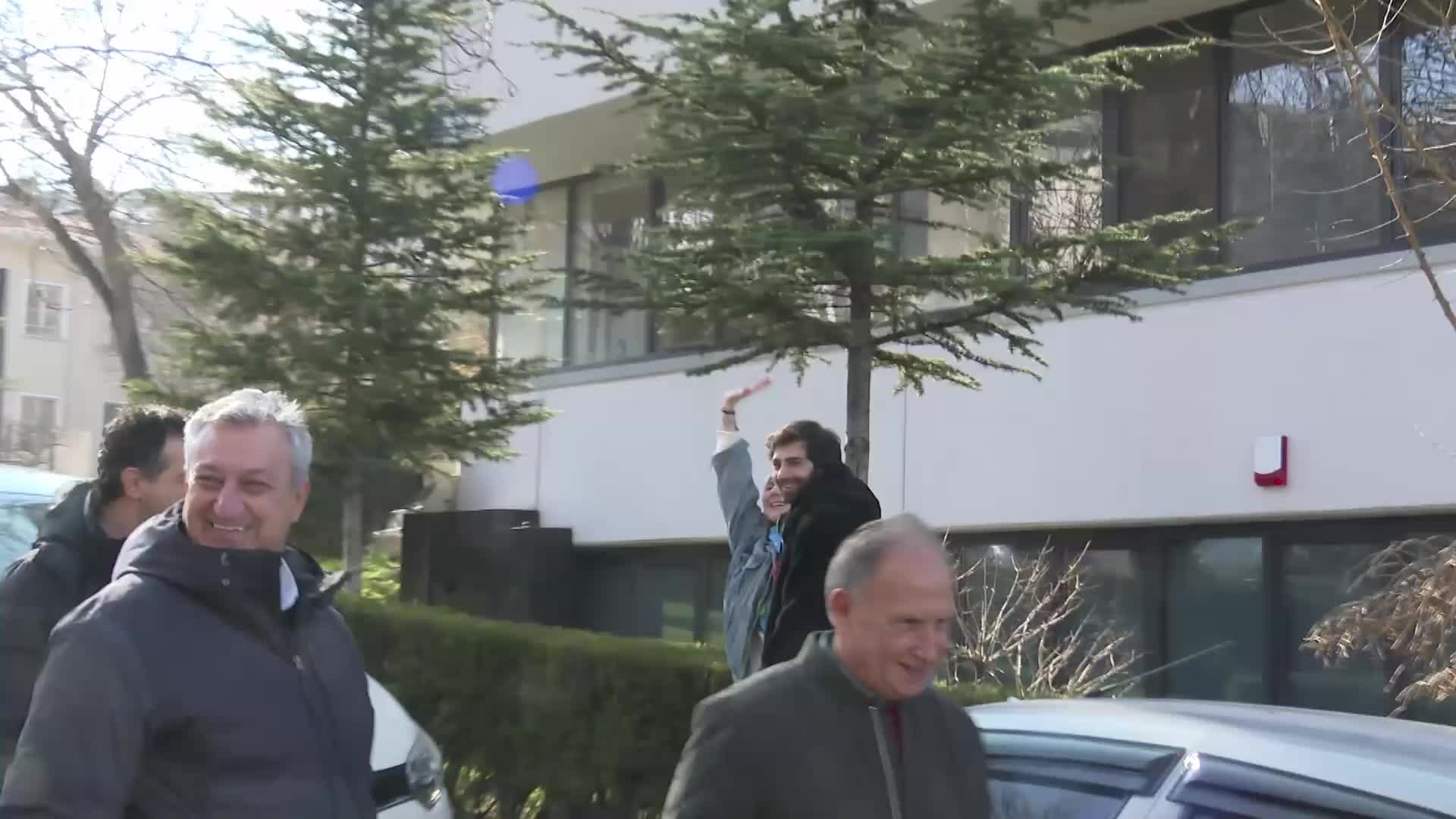MANSUR YAVAŞ, TUNALI HİLMİ CADDESİ’NDE ESNAF VE VATANDAŞLA BULUŞTU