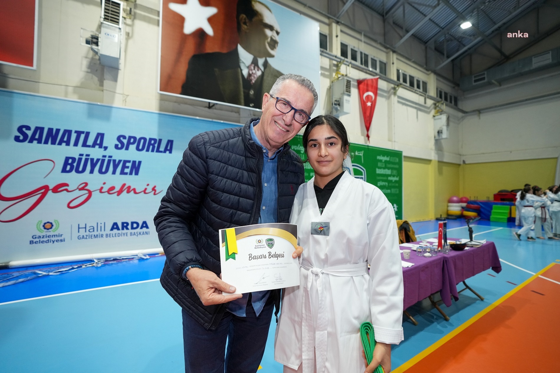 GAZİEMİR’İN TAEKWONDOCULARINDAN KUŞAK MÜCADELESİ