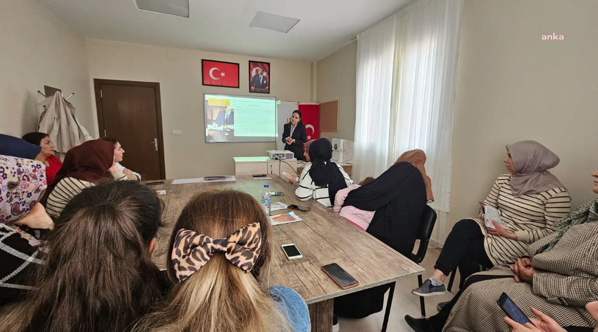 ADANA BÜYÜKŞEHİR VE ADANA BAROSU ORTAKLIĞINDA “MEDENİ KANUN VE KADIN HAKLARI” EĞİTİMİ DÜZENLEDİ