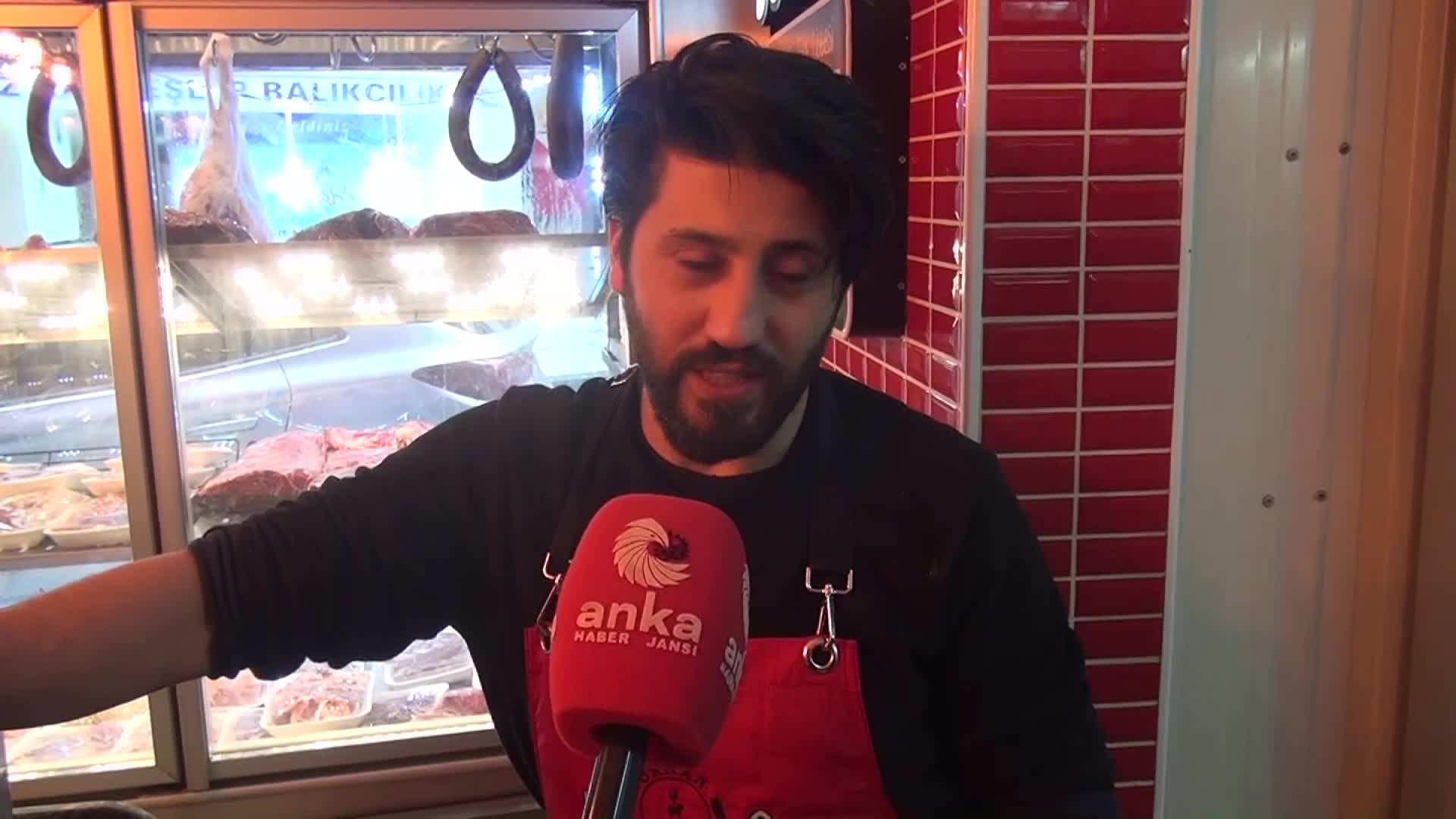 SİNOPLU KASAP KOCA: “SIRF ARADA 50 LİRA FARK VAR DİYE KEMİKLİ ET ALIP, ETİ AYIRTTIRIP KIYMA ÇEKTİREN BİLE VAR”