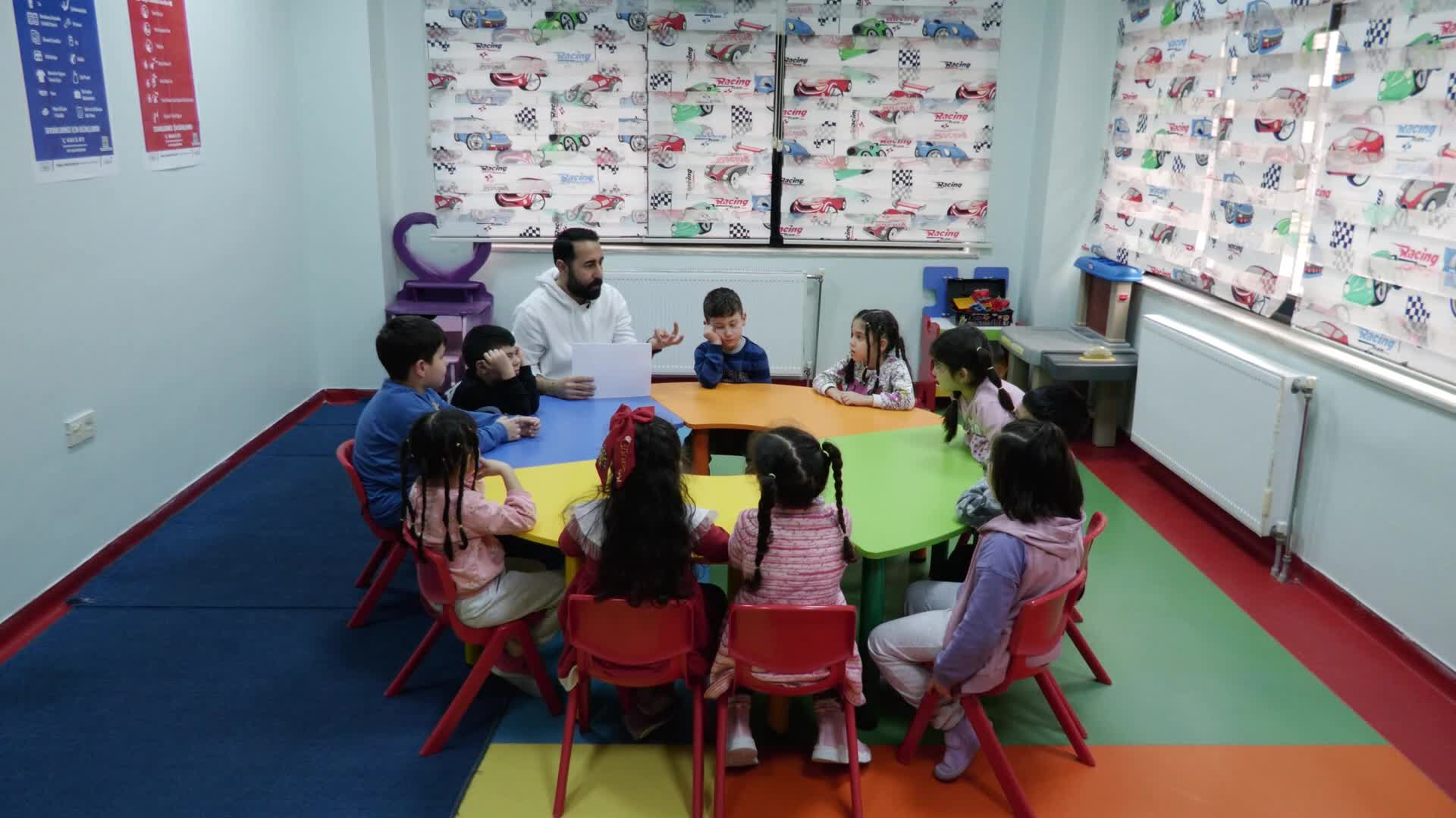 ESENYURTLU ÇOCUKLARA, OYUNLARLA “AFET FARKINDALIK EĞİTİMİ”