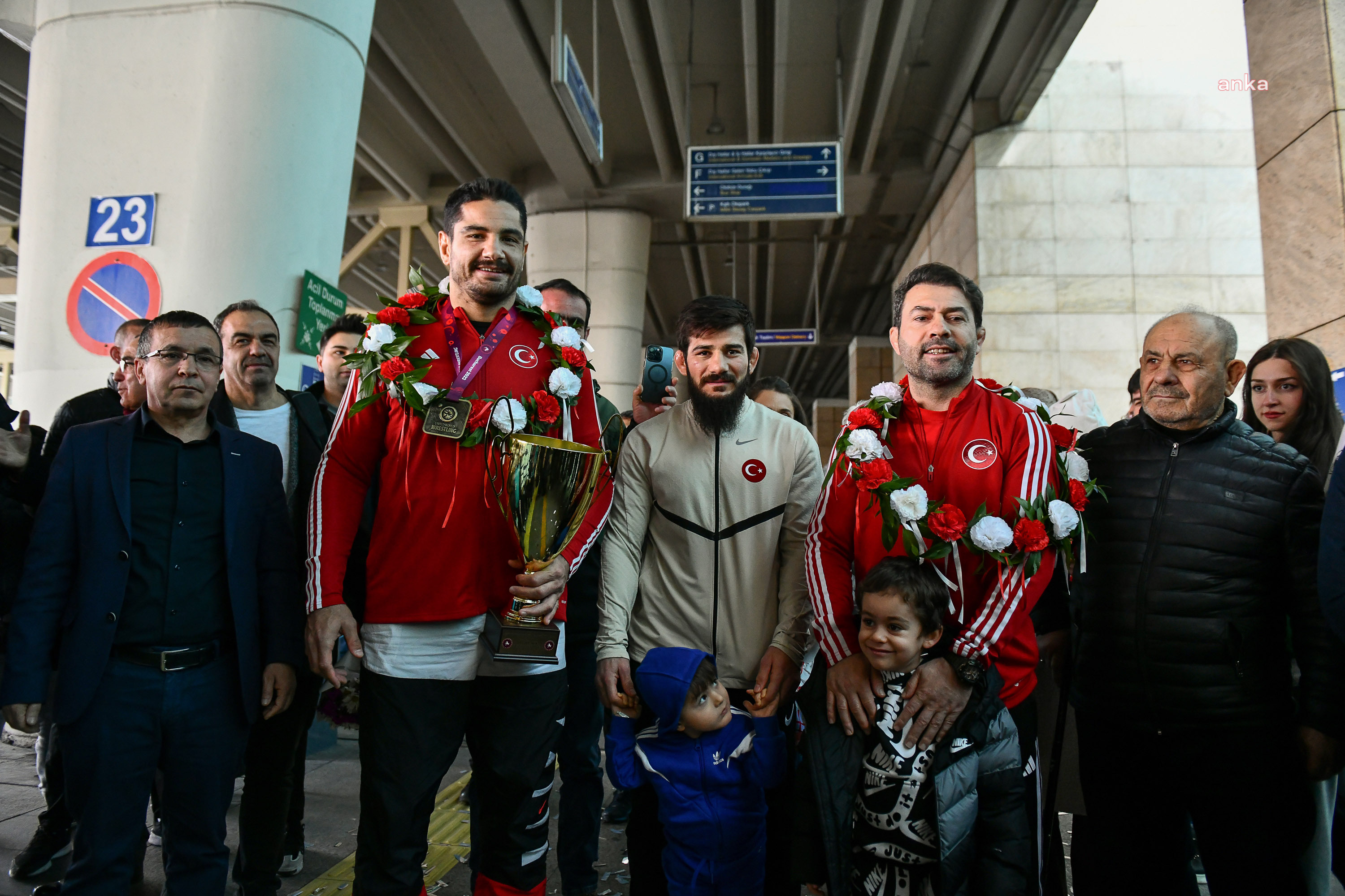 ASKİ SPORLU TAHA AKGÜL, 2024 AVRUPA GÜREŞ ŞAMPİYONASI’NDAN ŞAMPİYONLUKLA DÖNDÜ